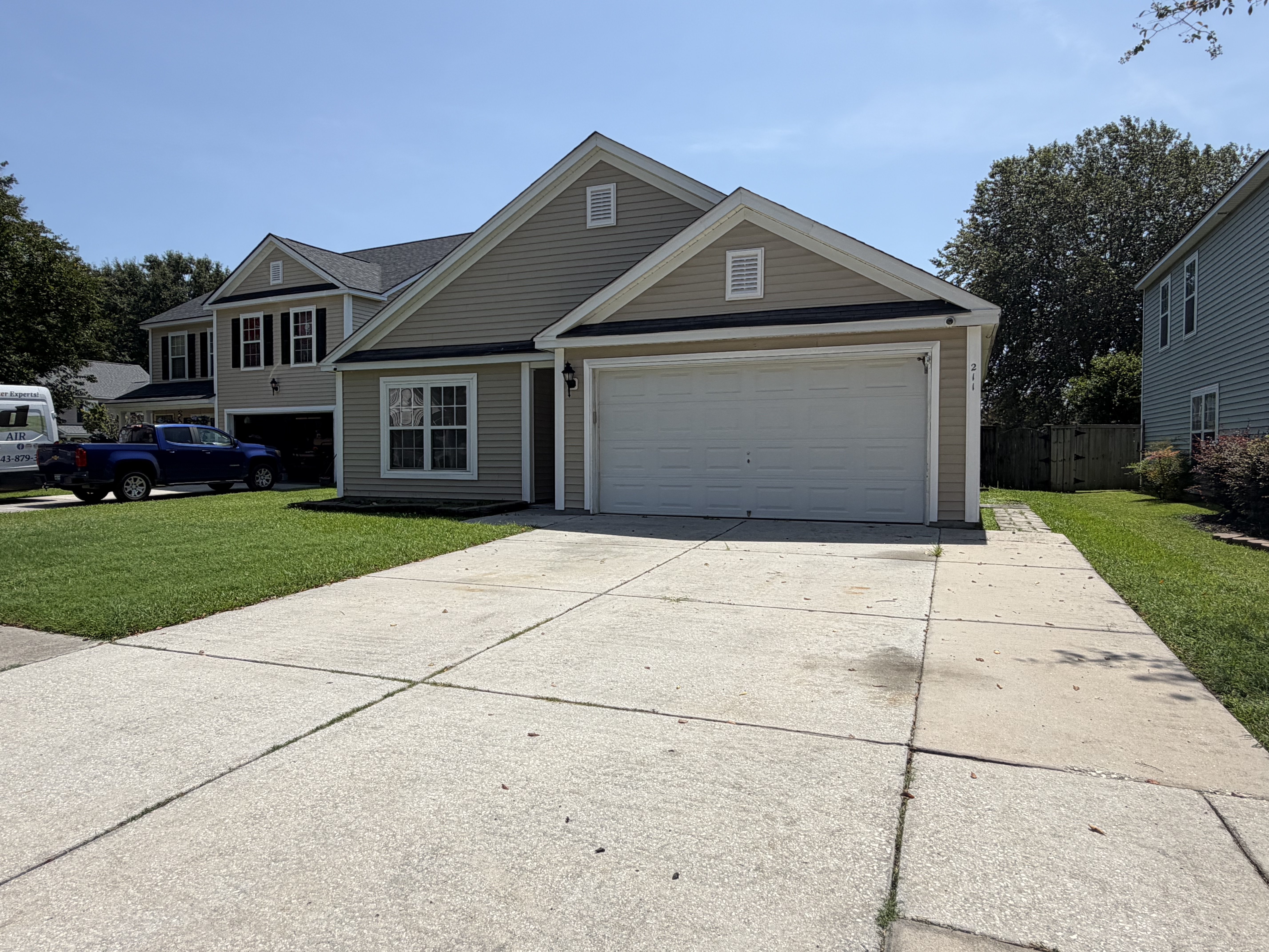 Photo 16 of 17 of 211 Emerald Isle Dr, Moncks Corner, SC