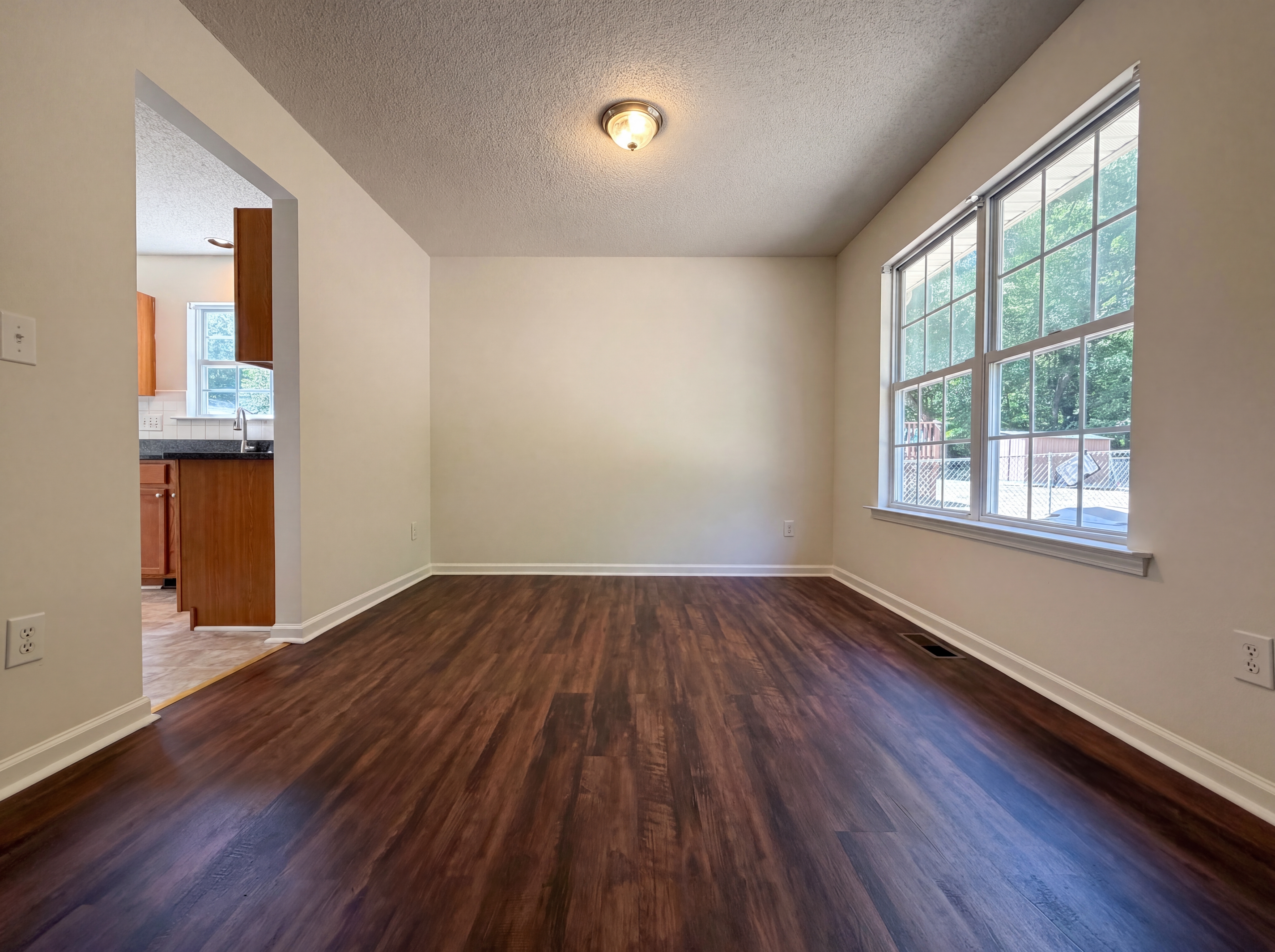 Photo 7 of 20 of 301 Hocutt Dr, Clayton, NC