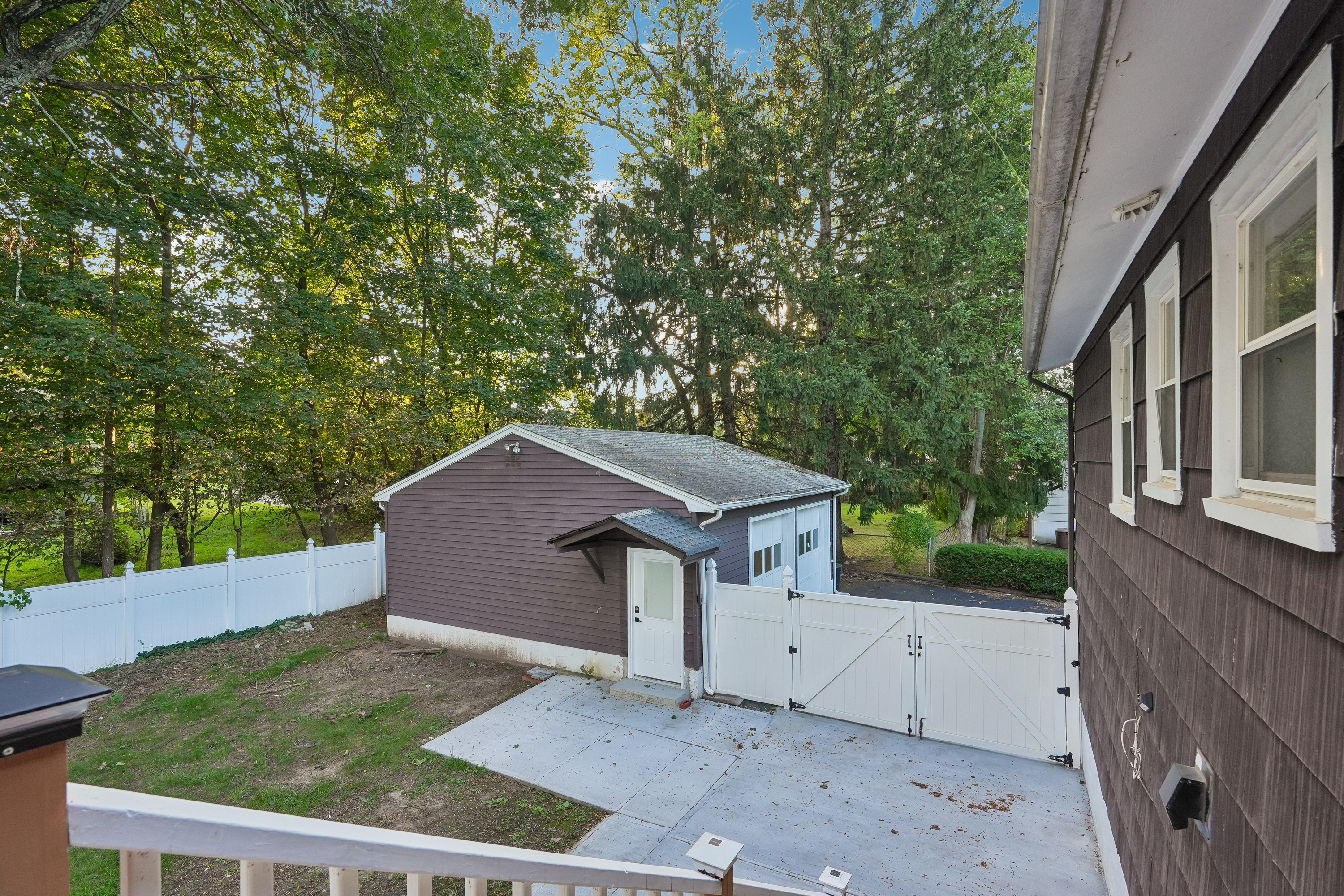 Photo 33 of 36 of 274 Oradell Ave, Paramus, NJ