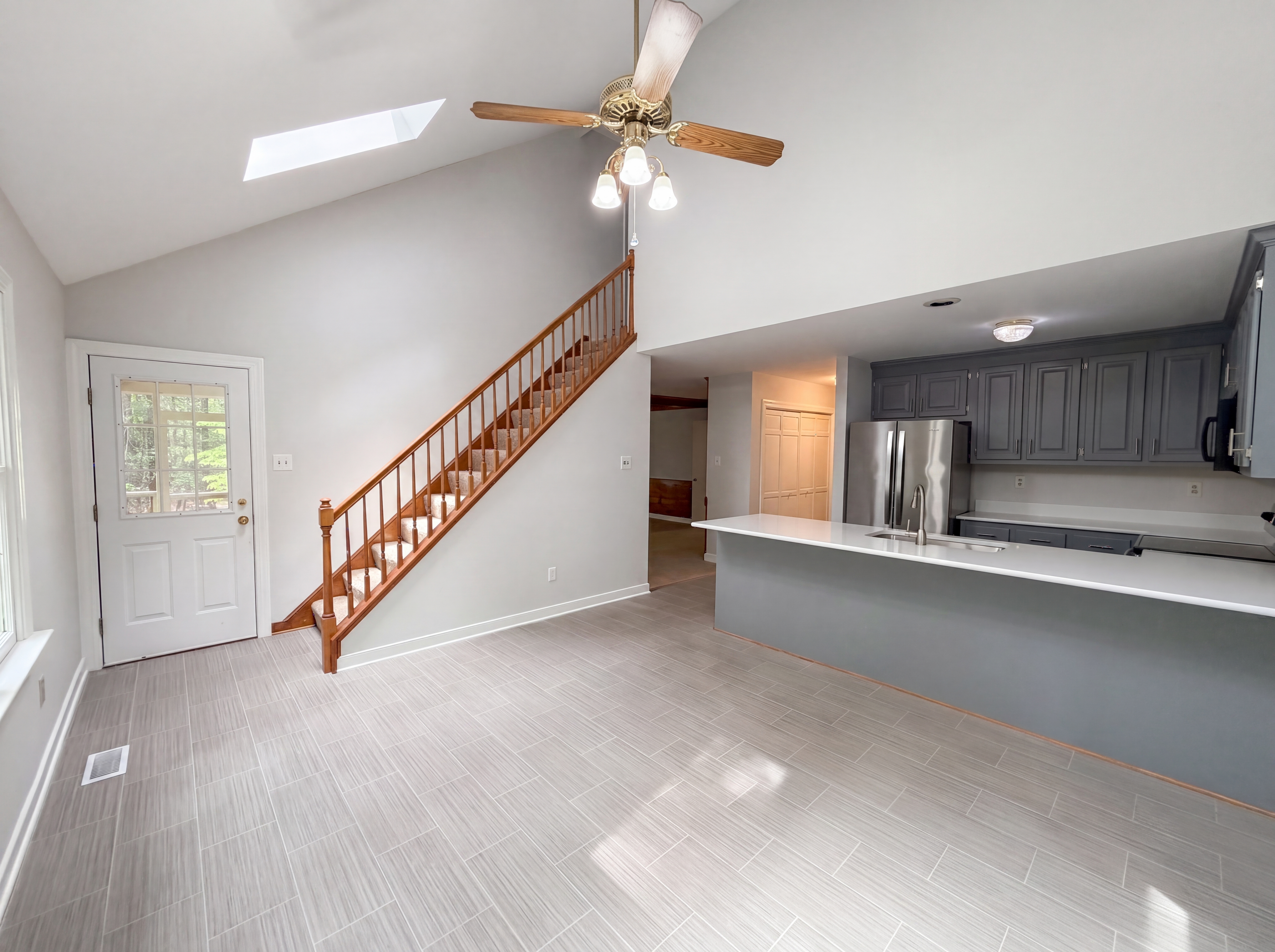 Photo 6 of 21 of 5517 W Bay Ct, Midlothian, VA