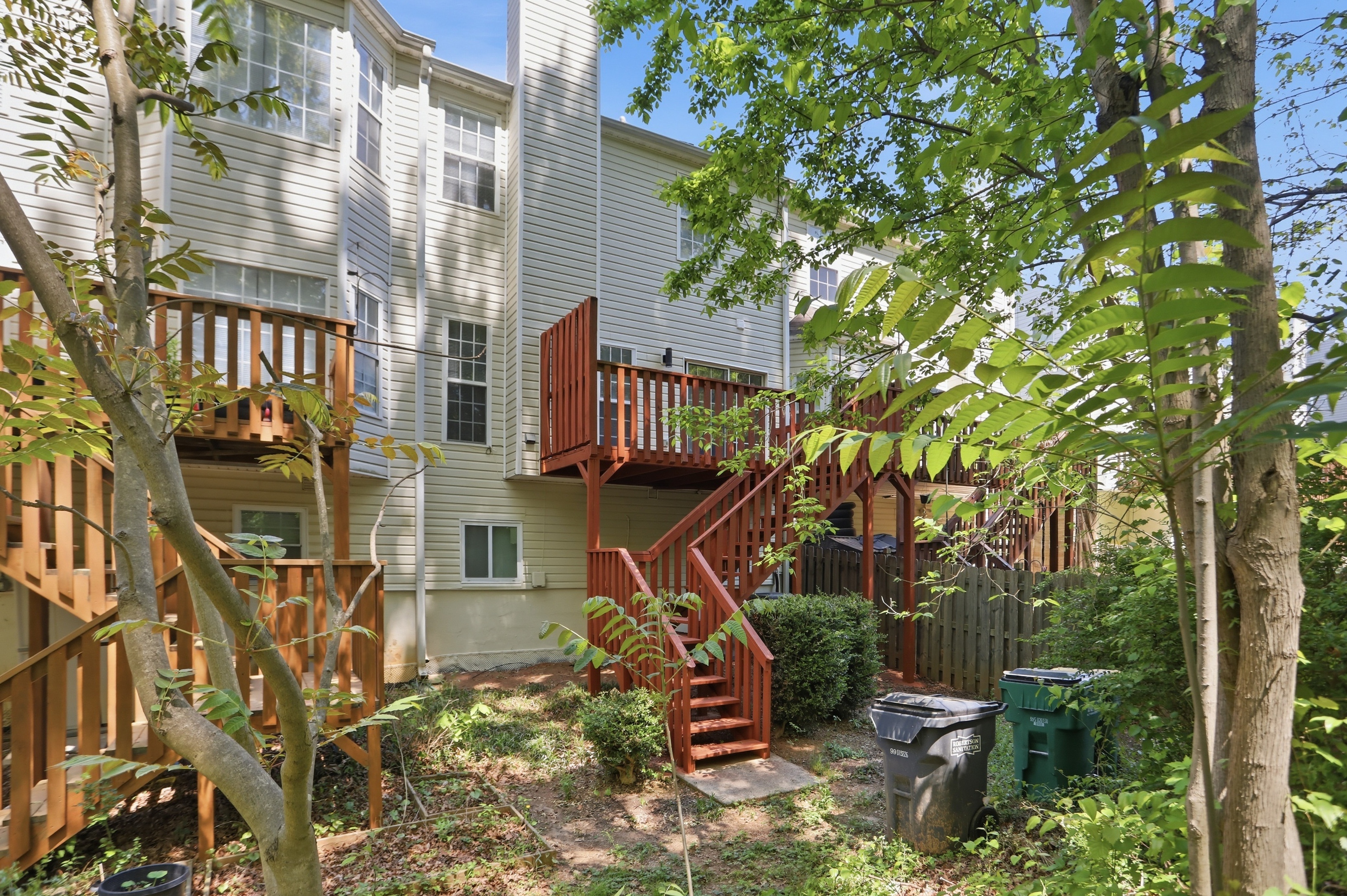 Photo 5 of 29 of 205 Abbotts Mill Dr, Johns Creek, GA
