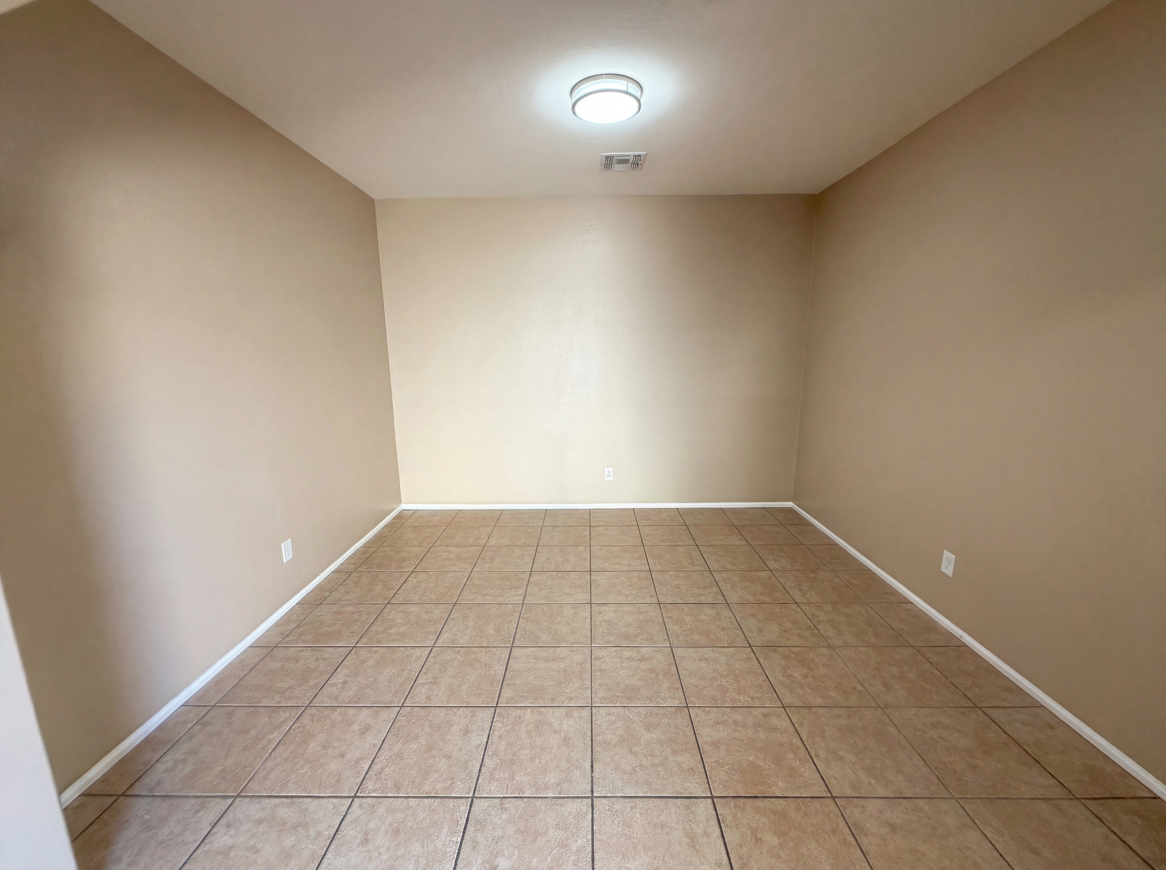 Photo 11 of 39 of 2634 E Ridge Creek Rd, Phoenix, AZ