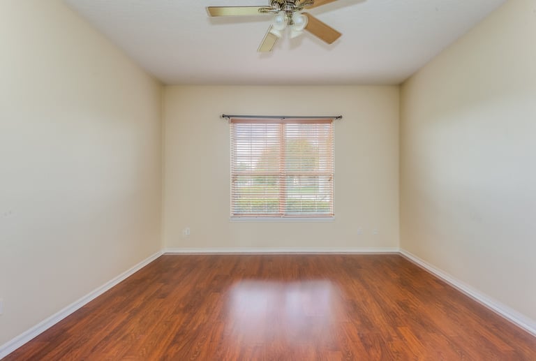 Photo 16 of 31 - 9067 Laurel Ridge Dr, Mount Dora, FL 32757