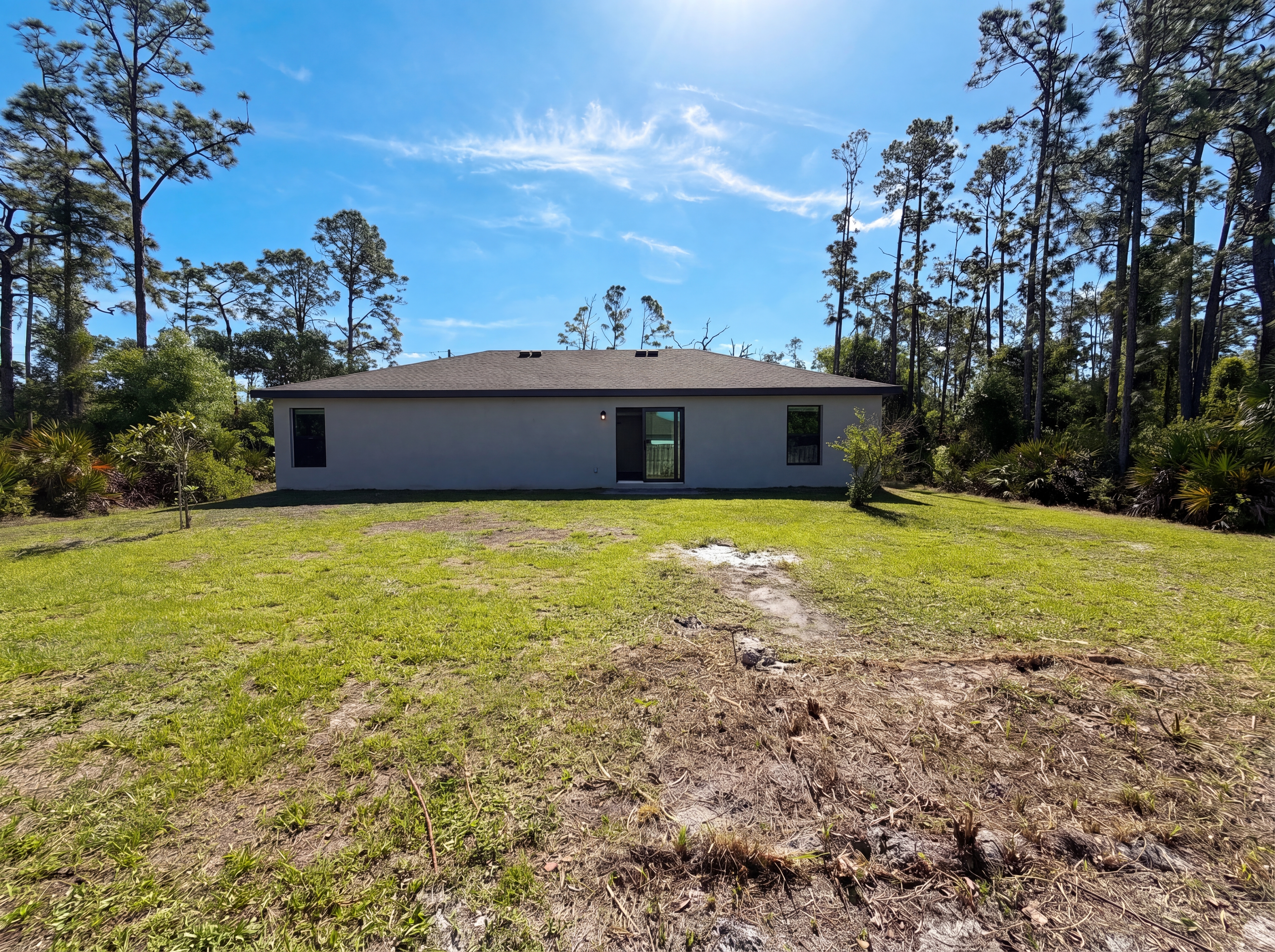 Photo 5 of 29 of 5163 Tarpon St, North Port, FL