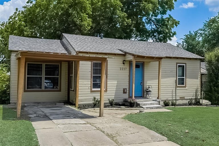 default property photo