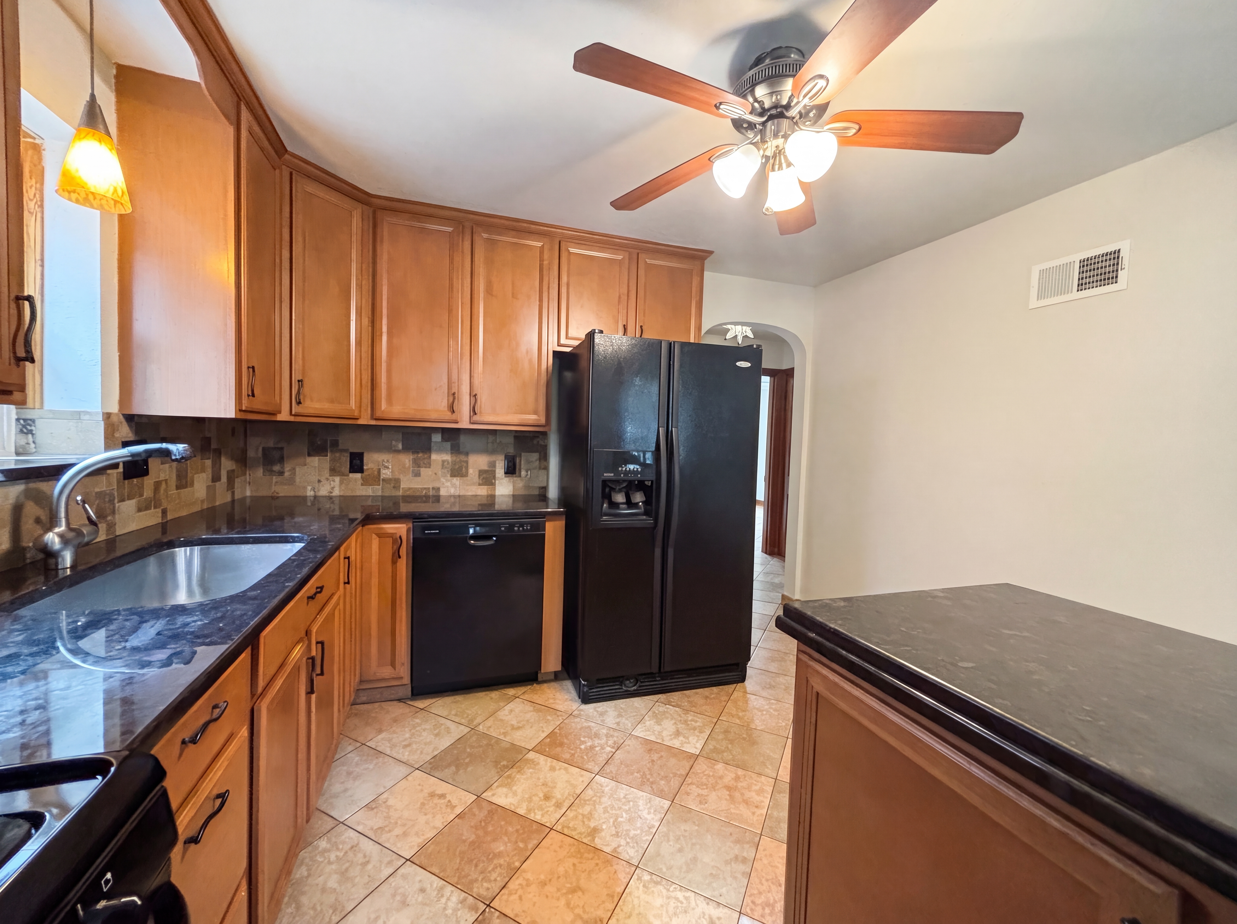 Photo 8 of 24 of 5363 Reber Pl, Saint Louis, MO