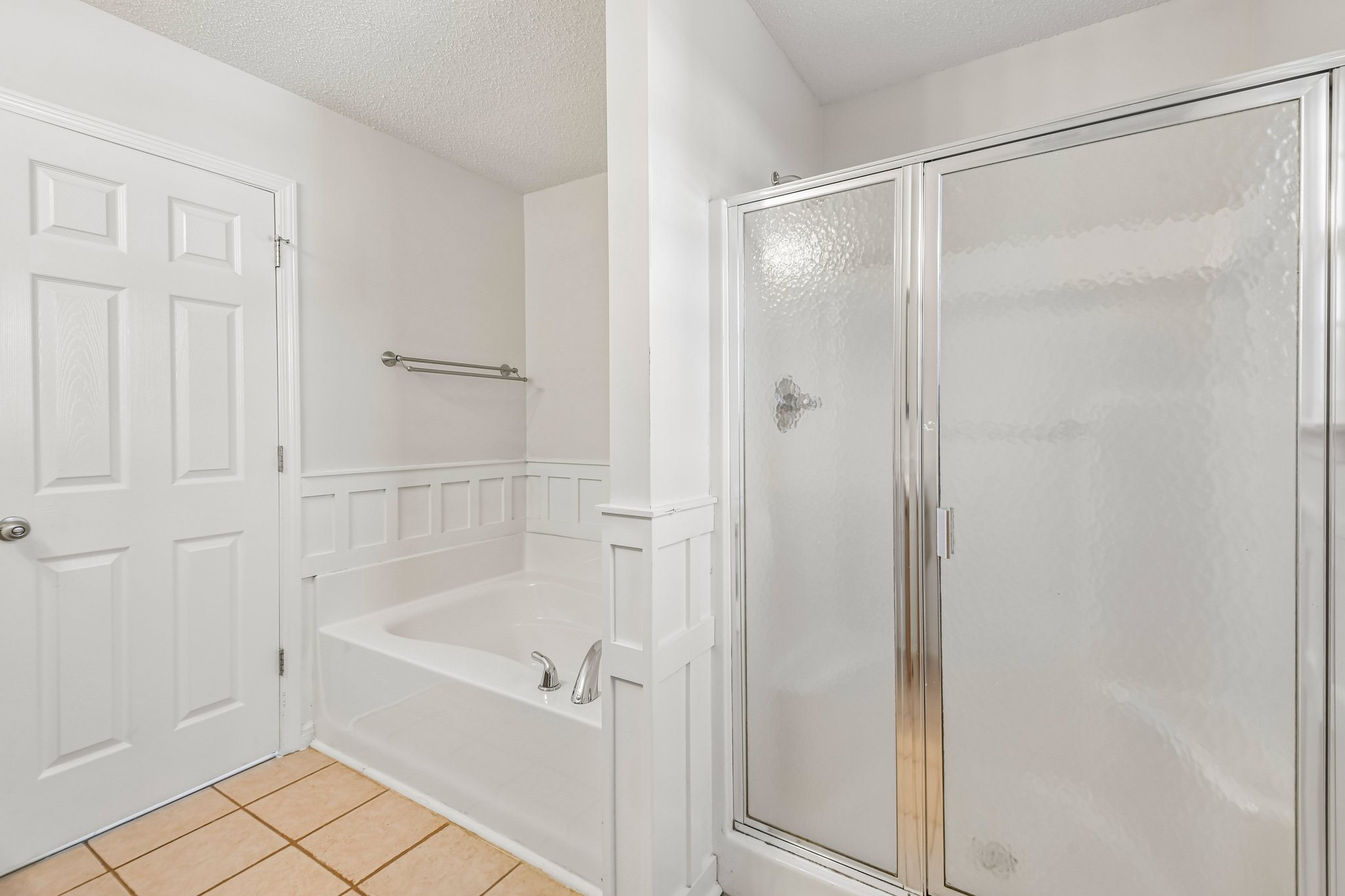 Photo 17 of 25 of 902 Haverhill Cir, Warner Robins, GA