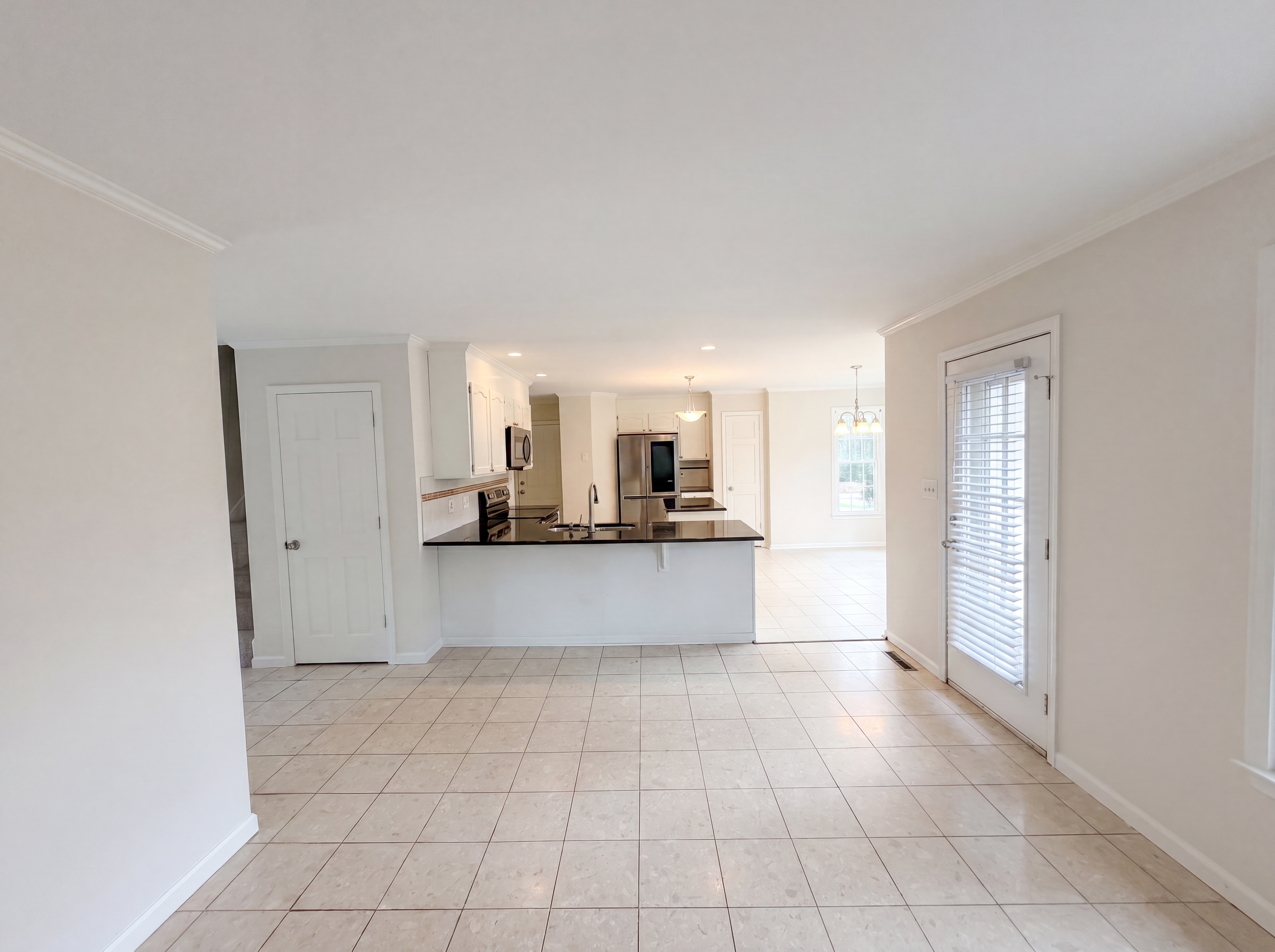 Photo 2 of 23 of 417 Vincent Ct, Salisbury, NC