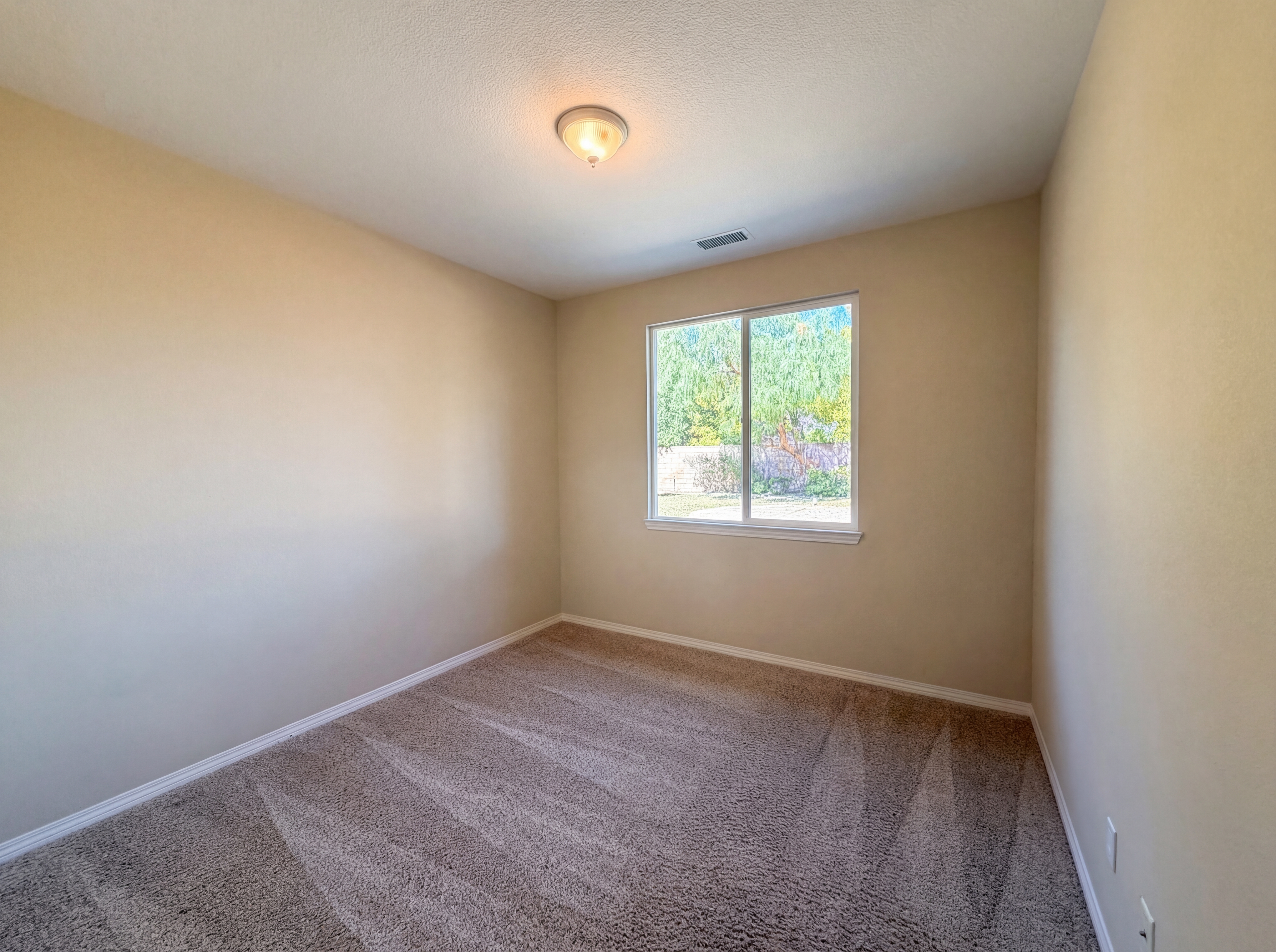 Photo 14 of 35 of 28327 Serenity Falls Way, Menifee, CA