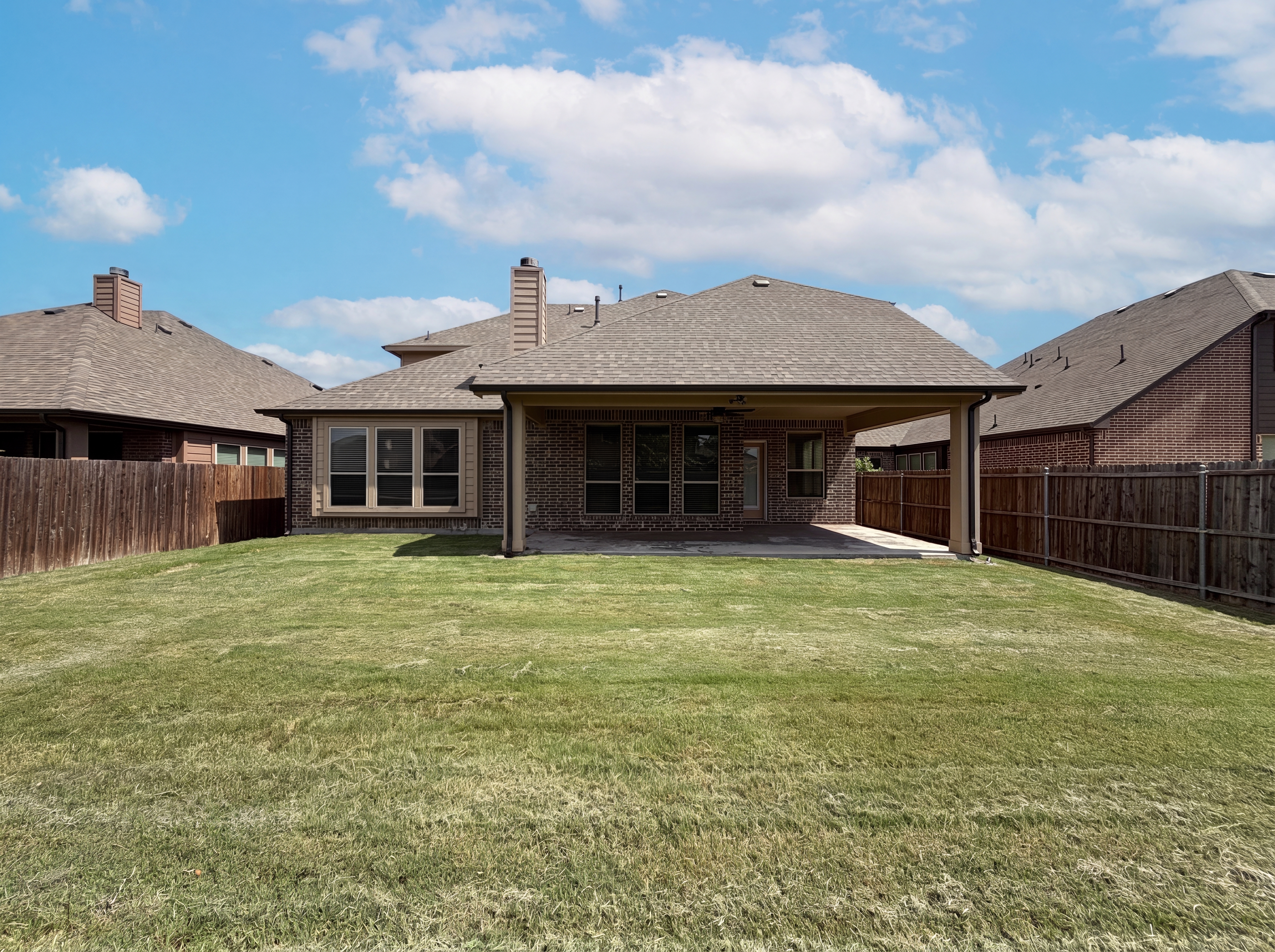 Photo 30 of 34 of 725 Lyndhurst Dr, Anna, TX