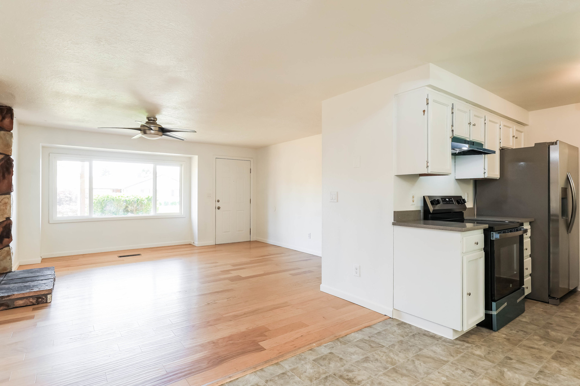 Photo 21 of 36 of 4927 Trade Wind Ave N, Keizer, OR
