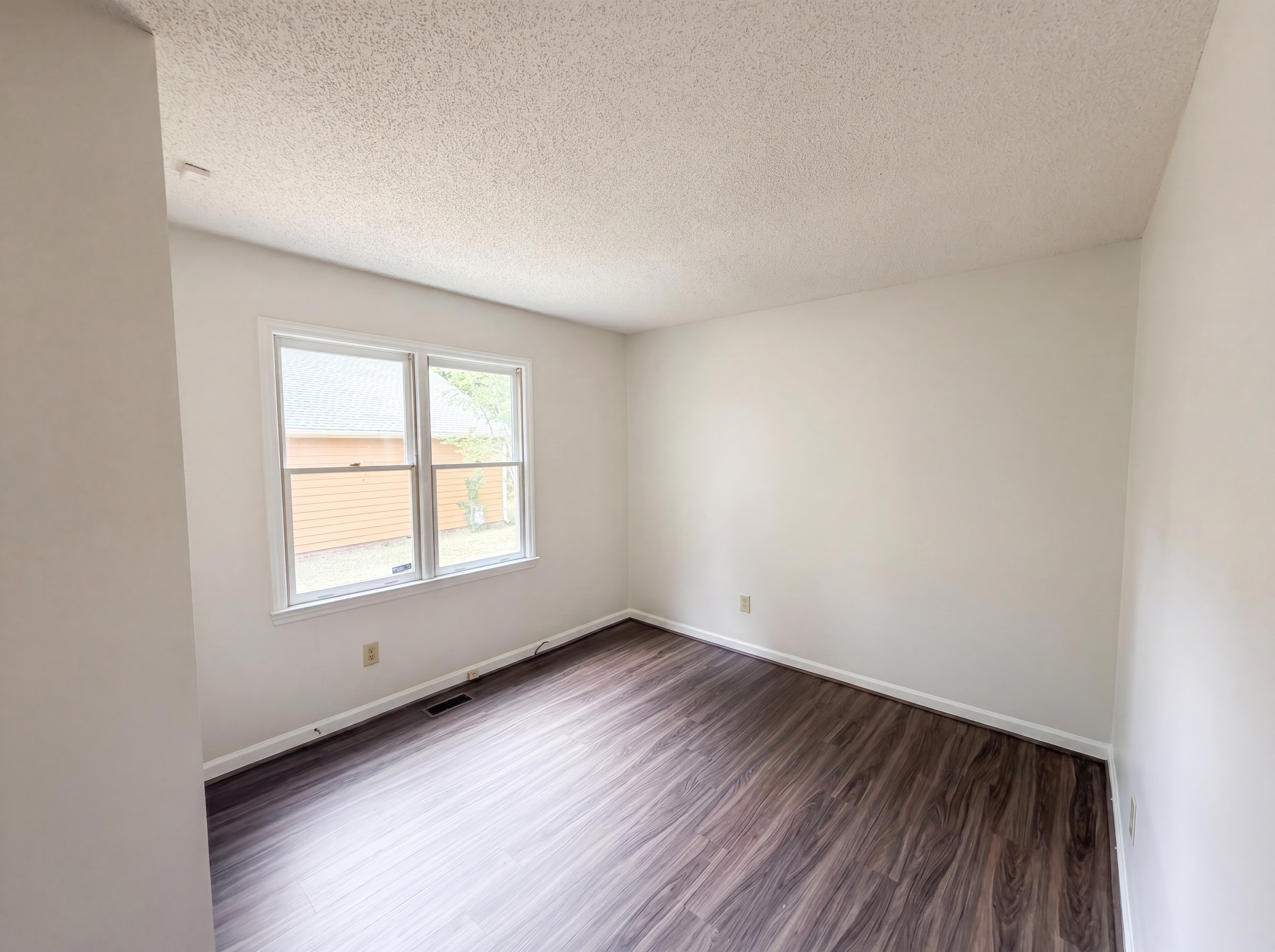 Photo 9 of 17 of 3117 Verdugo Dr, Raleigh, NC