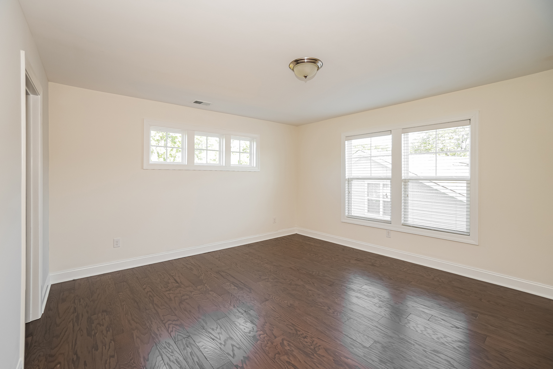 Photo 4 of 22 of 1557 Fort Palmetto Cir, Mount Pleasant, SC