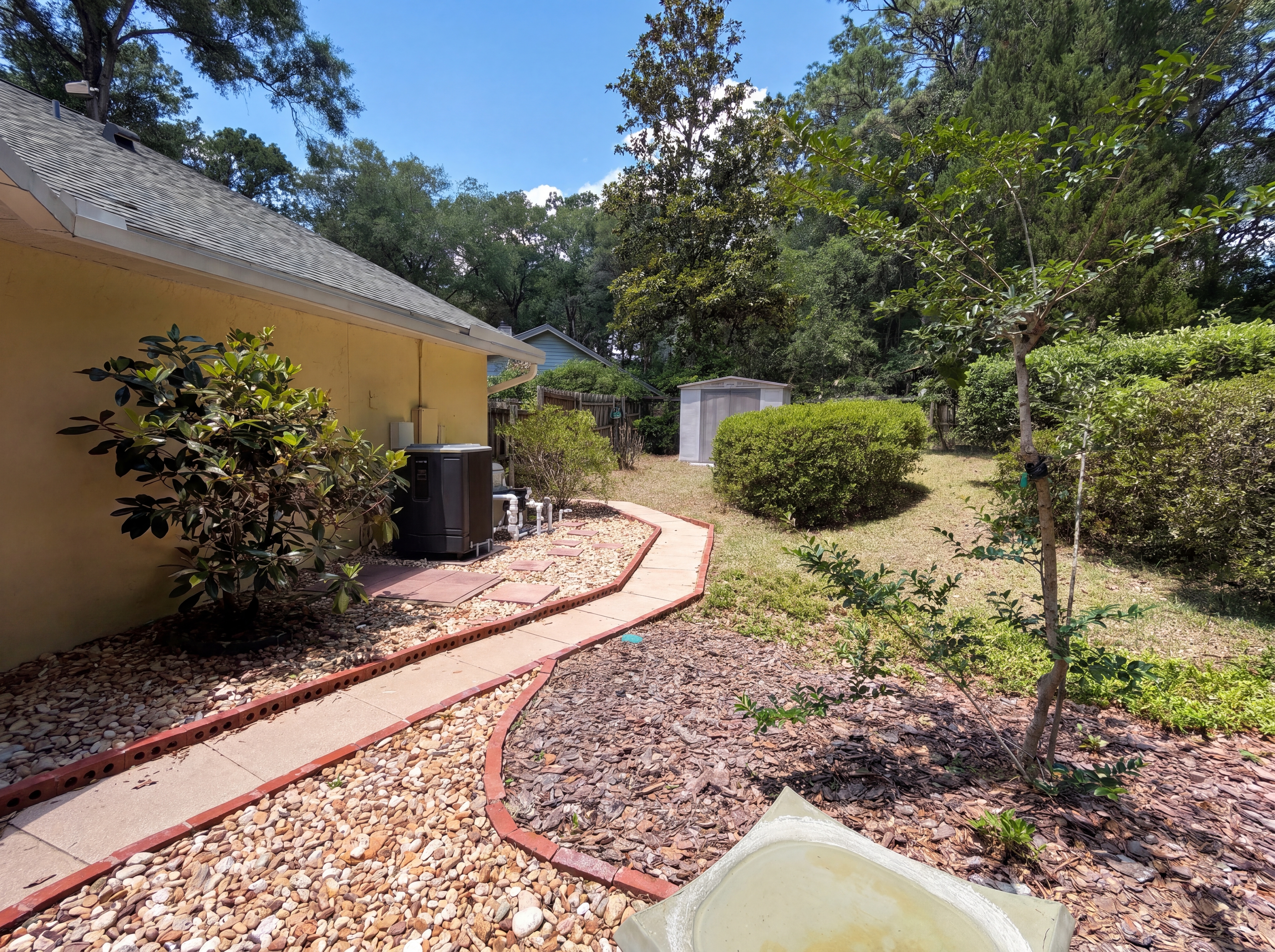 Photo 18 of 19 of 1543 Chaucer Ct, Deland, FL