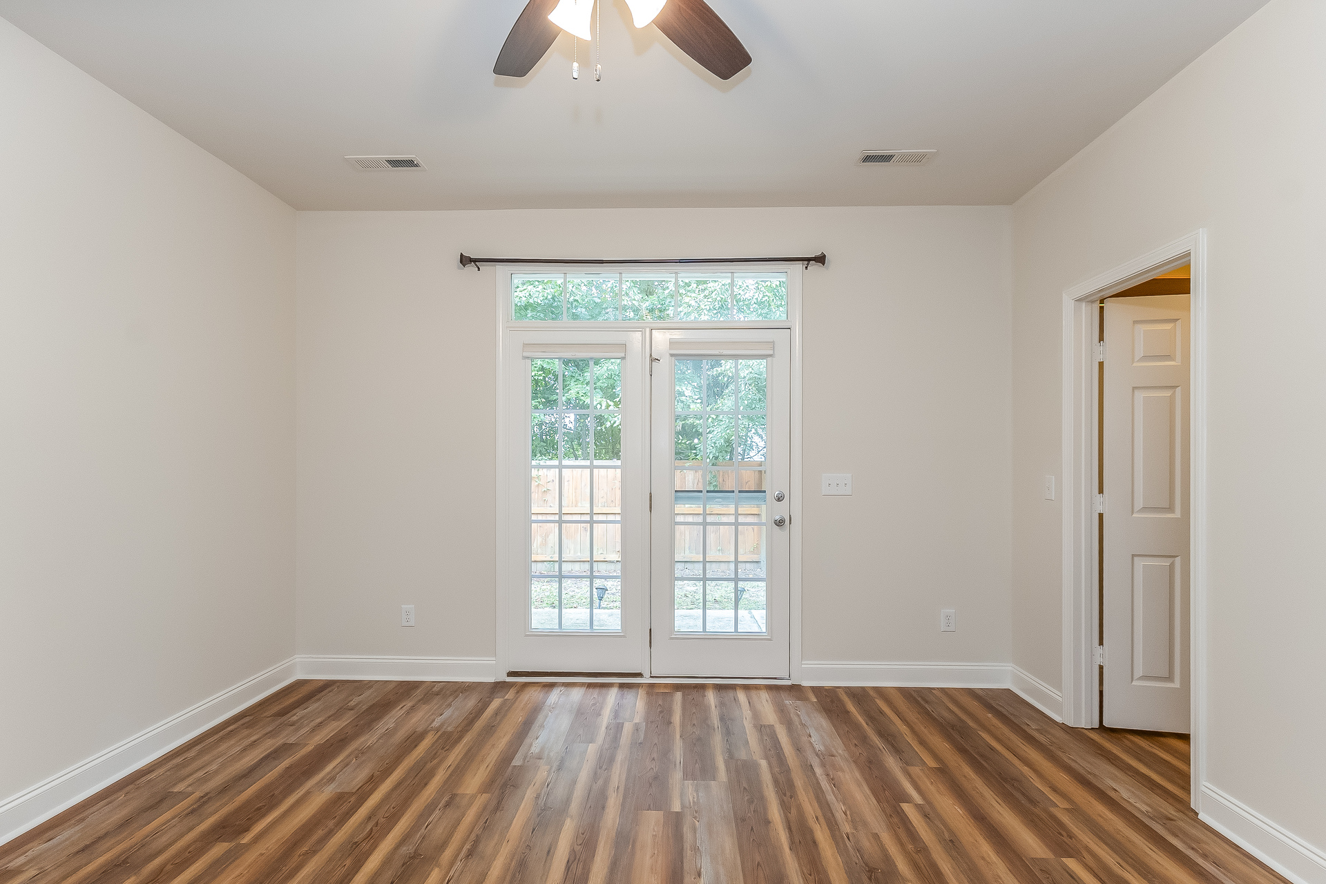 Photo 4 of 19 of 278 Chemistry Cir, Ladson, SC