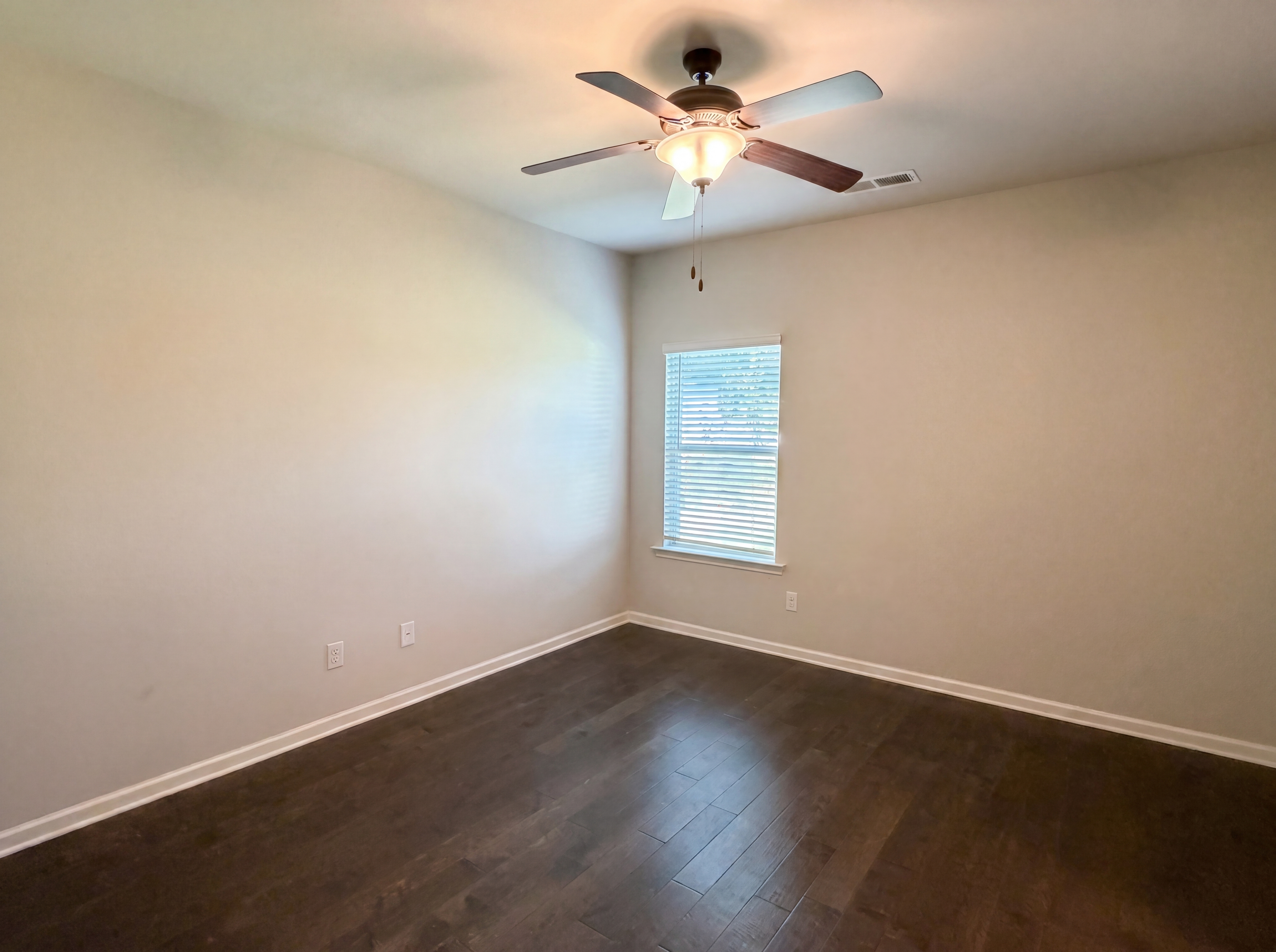 Photo 17 of 47 of 2144 Airline Rd, McDonough, GA