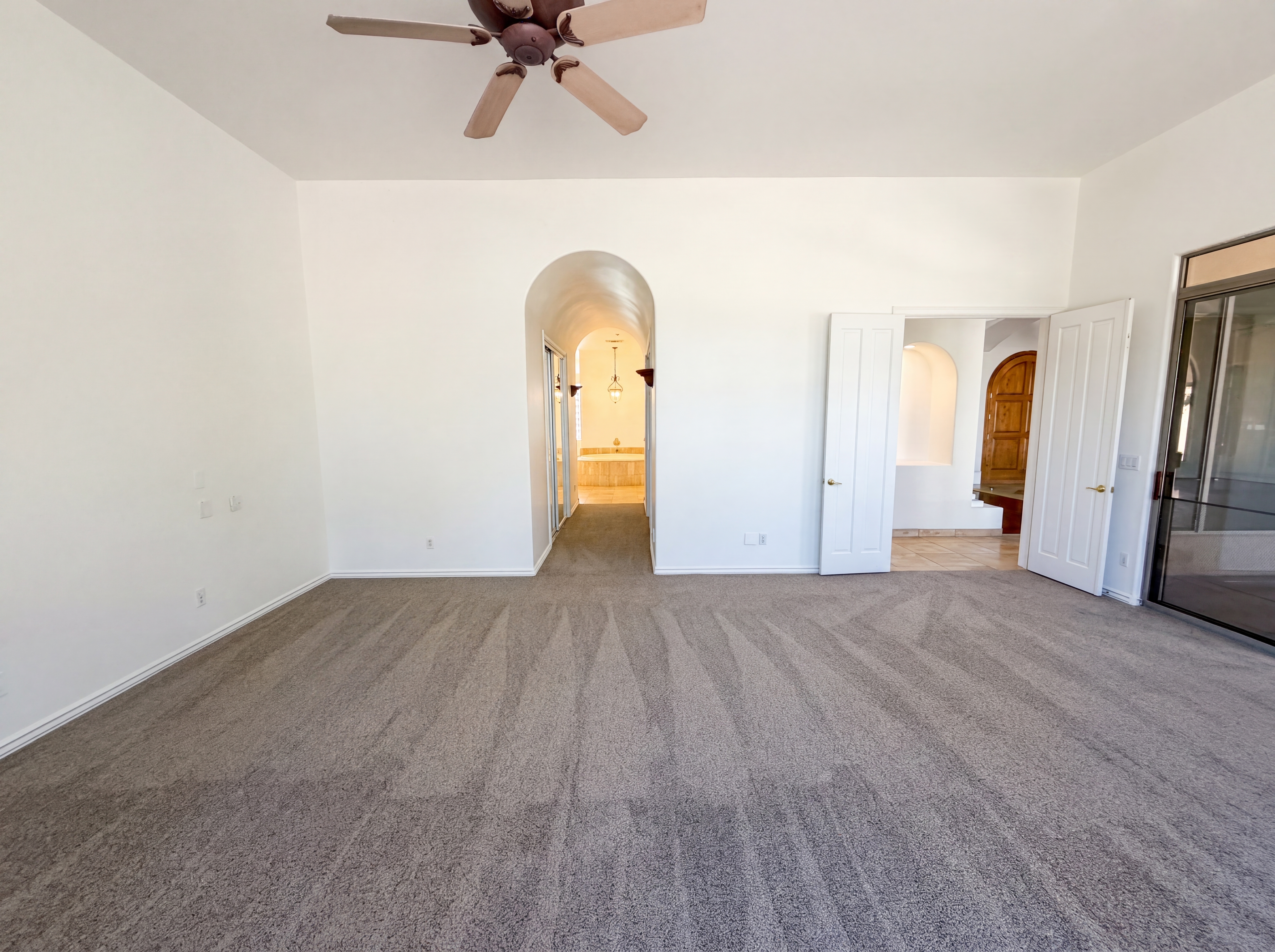 Photo 4 of 39 of 9558 E Ann Way, Scottsdale, AZ