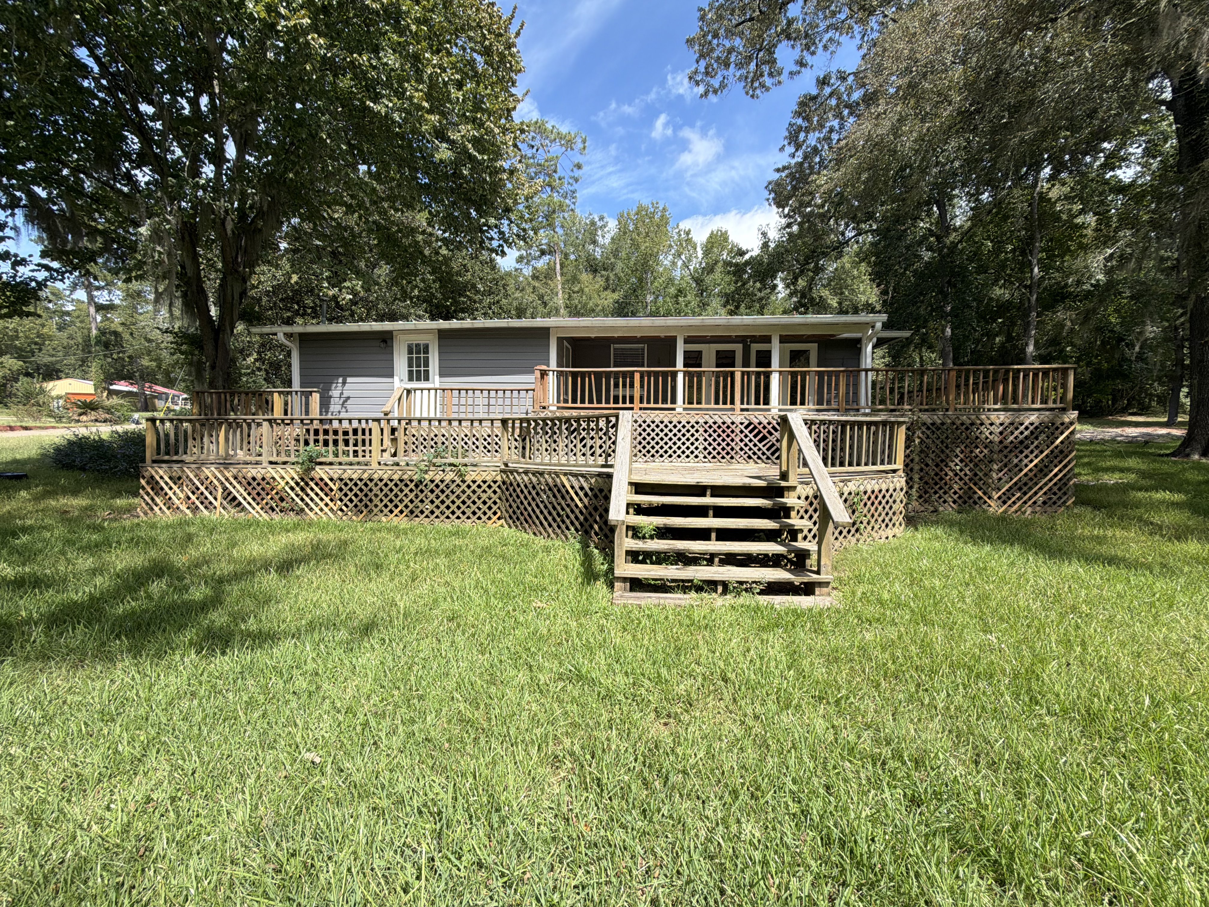 Photo 5 of 16 of 239 Spring Creek Dr, Goodrich, TX