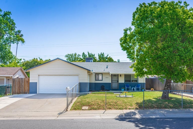 default property photo