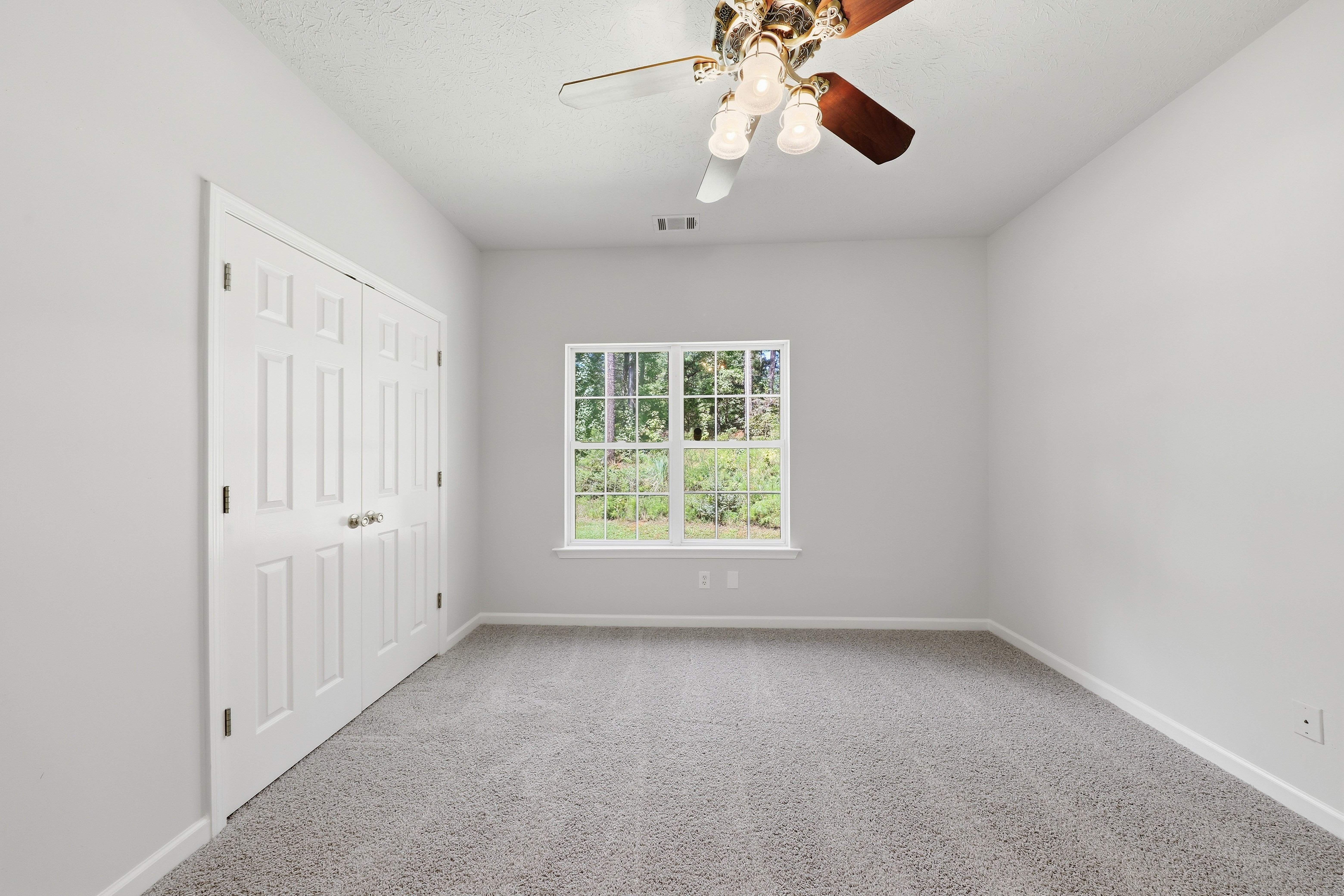 Photo 15 of 43 of 4795 Liberty Rd, Villa Rica, GA