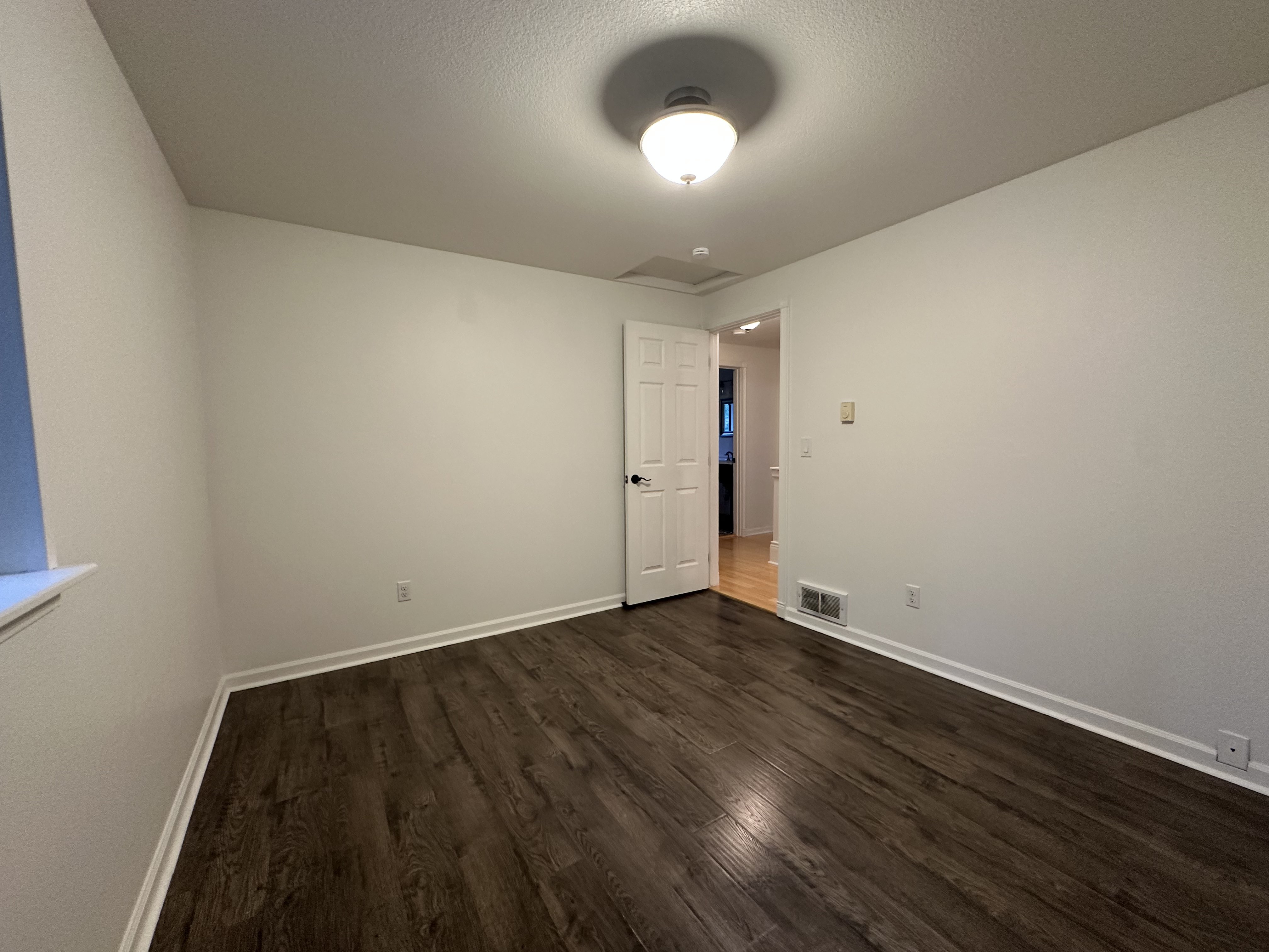 Photo 20 of 44 of 7423 Ebbert Dr SE, Port Orchard, WA