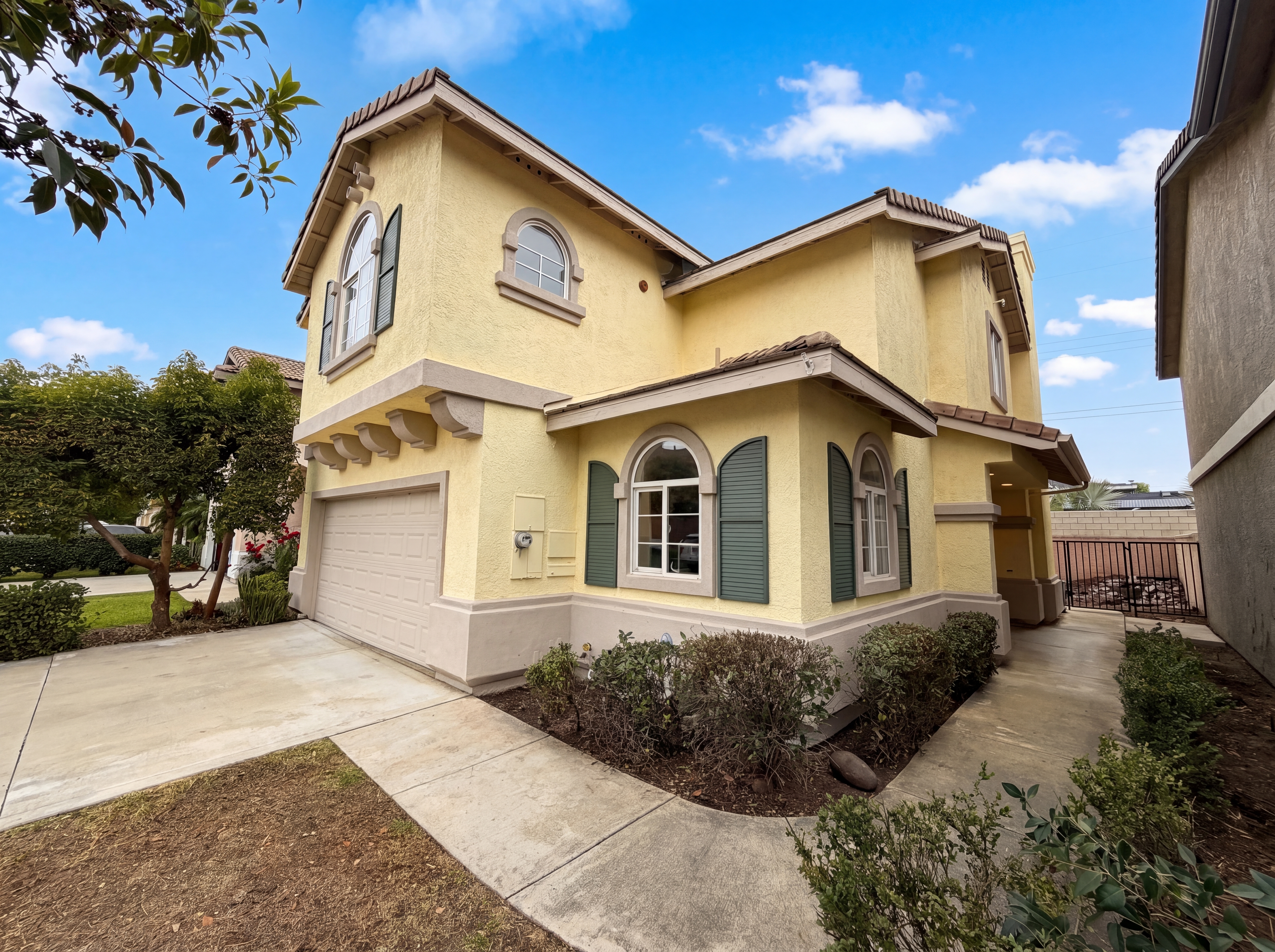 Photo 33 of 40 of 1242 Heritage Way, Covina, CA