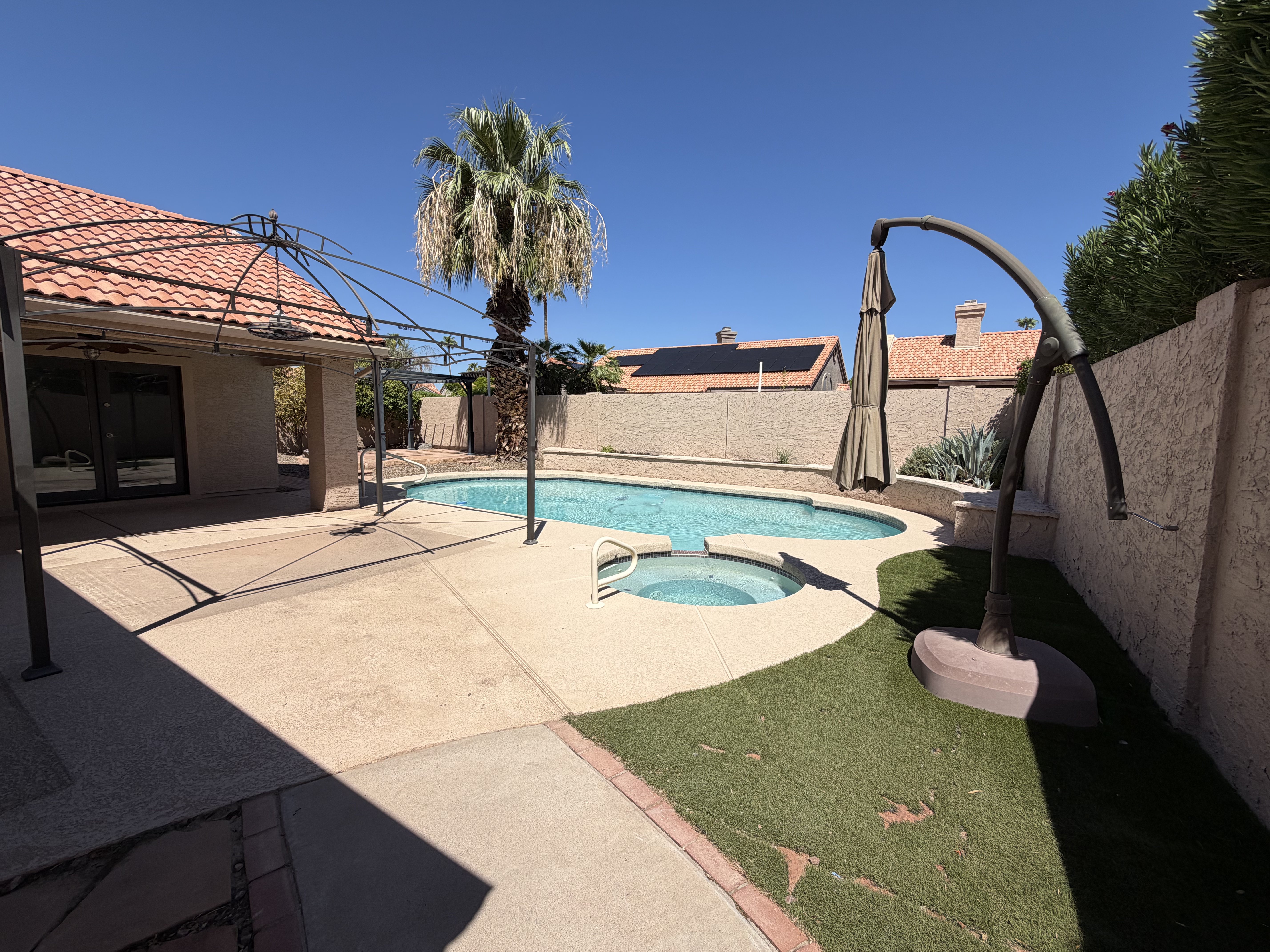 Photo 26 of 34 of 3906 E Amberwood Dr, Phoenix, AZ