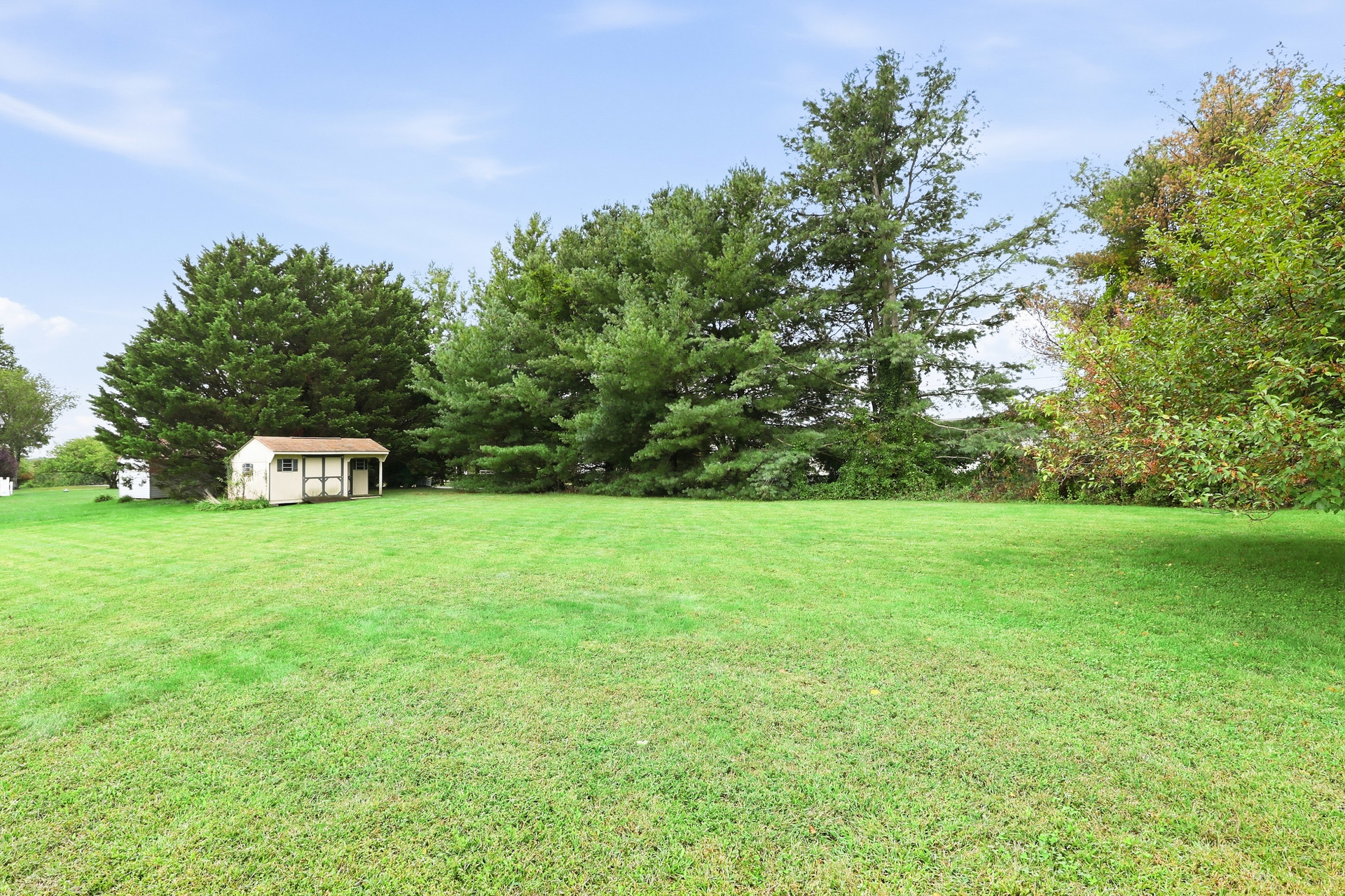 Photo 18 of 21 of 8 Mariners Ct, Elkton, MD