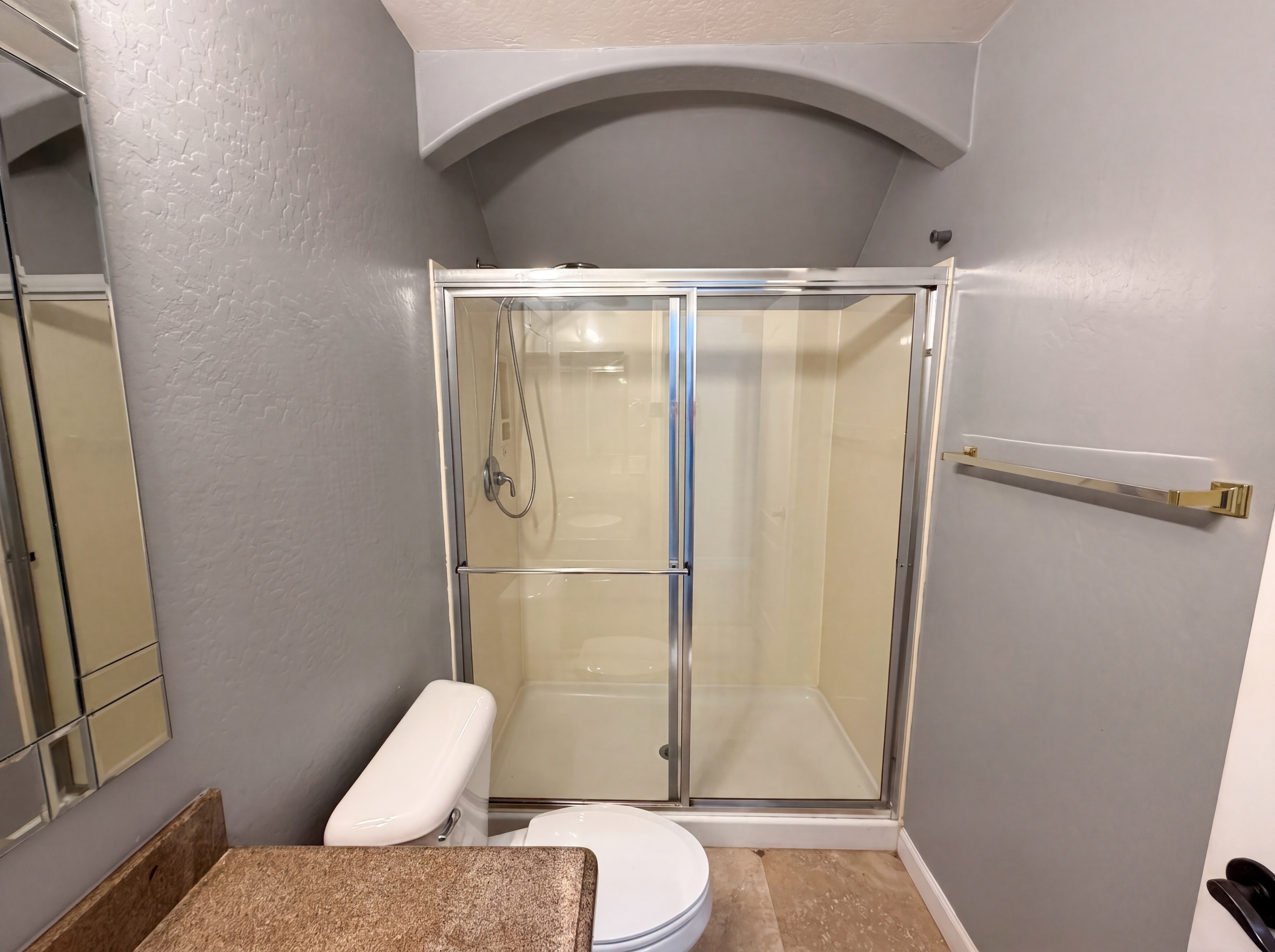 Photo 27 of 39 of 2113 W Eagle Feather Rd, Phoenix, AZ
