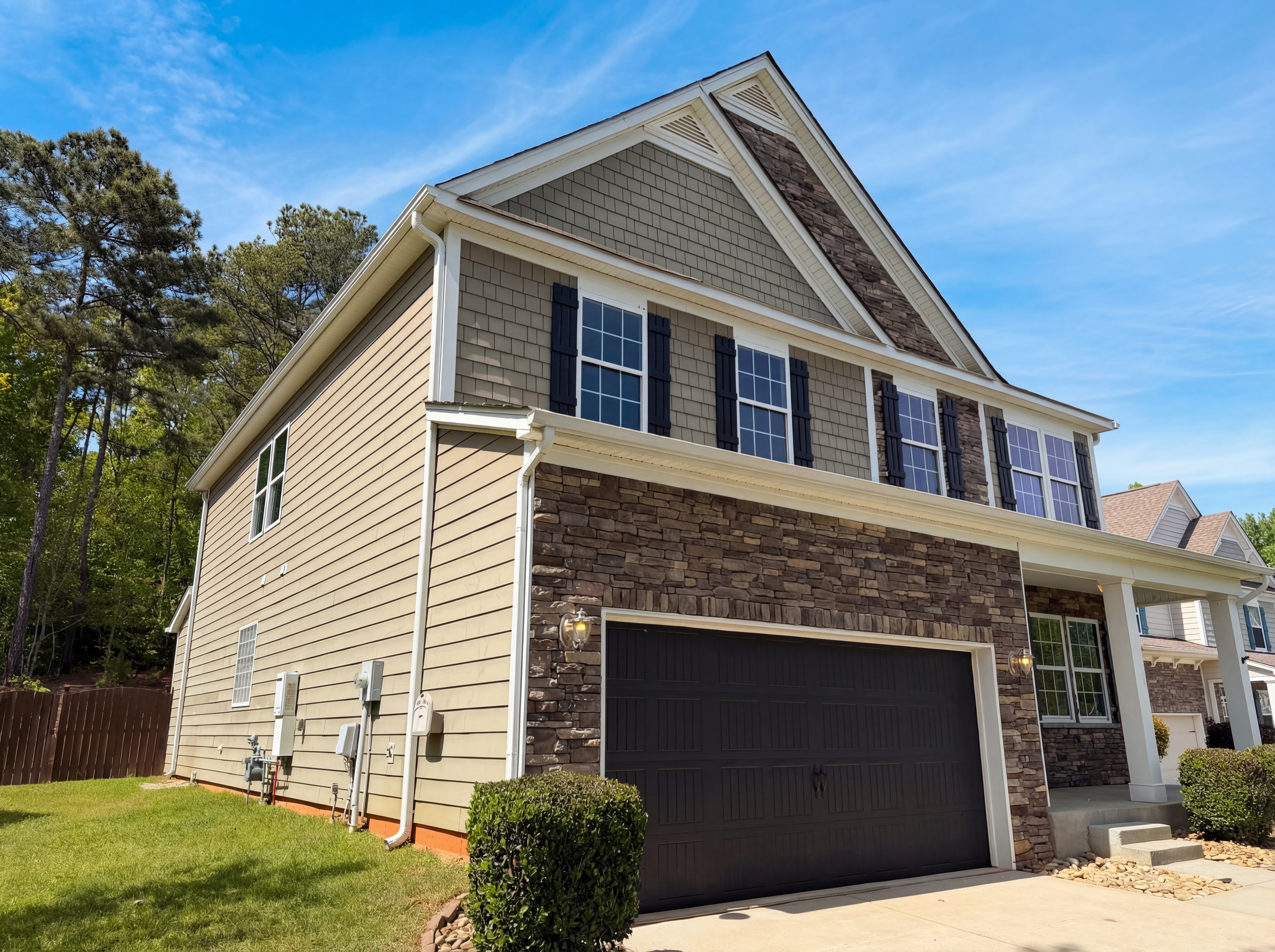 Photo 8 of 28 of 403 Eagle Claw Ct, Chapin, SC