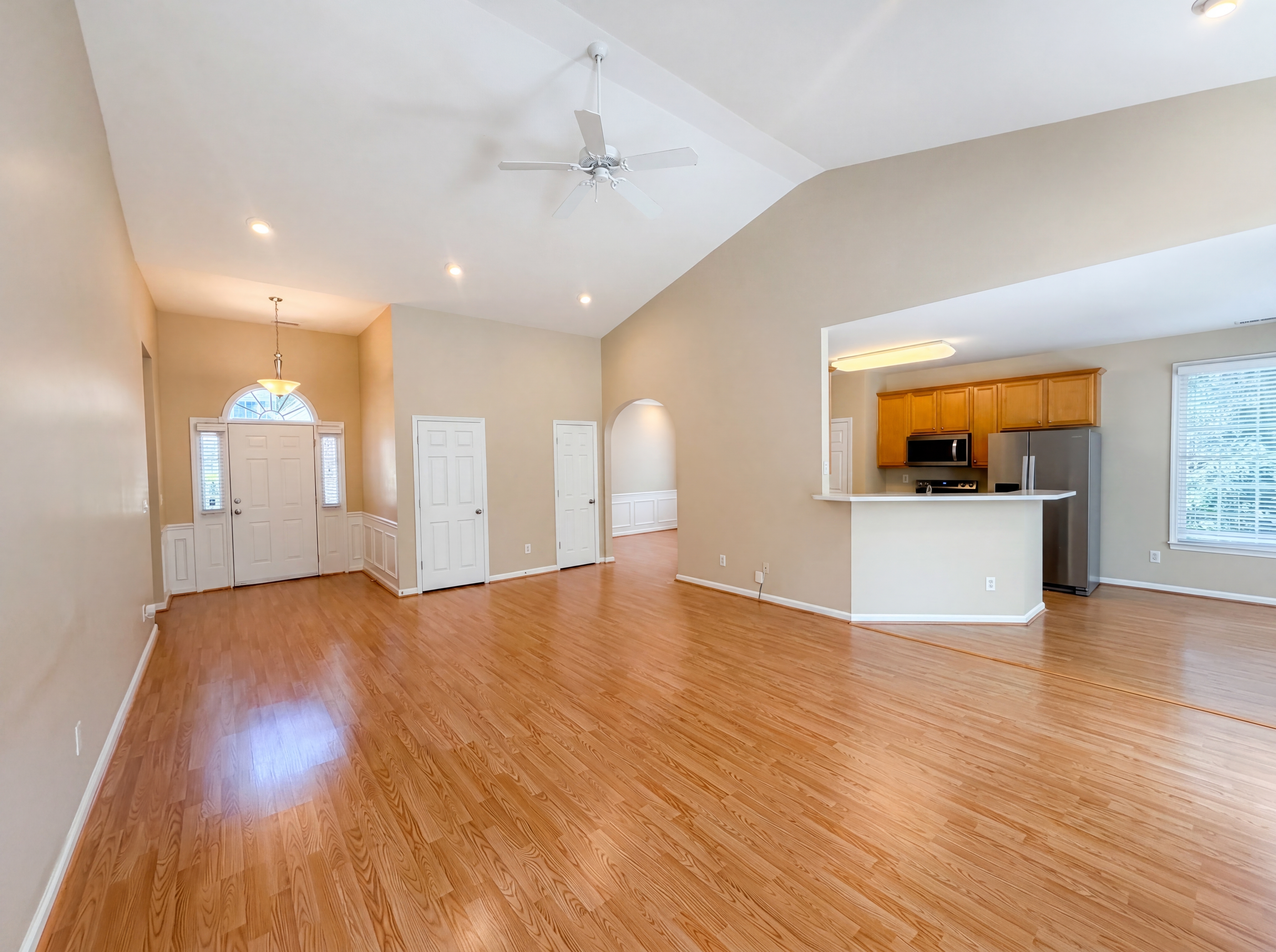 Photo 6 of 18 of 4732 Alderbrook Ln, Durham, NC