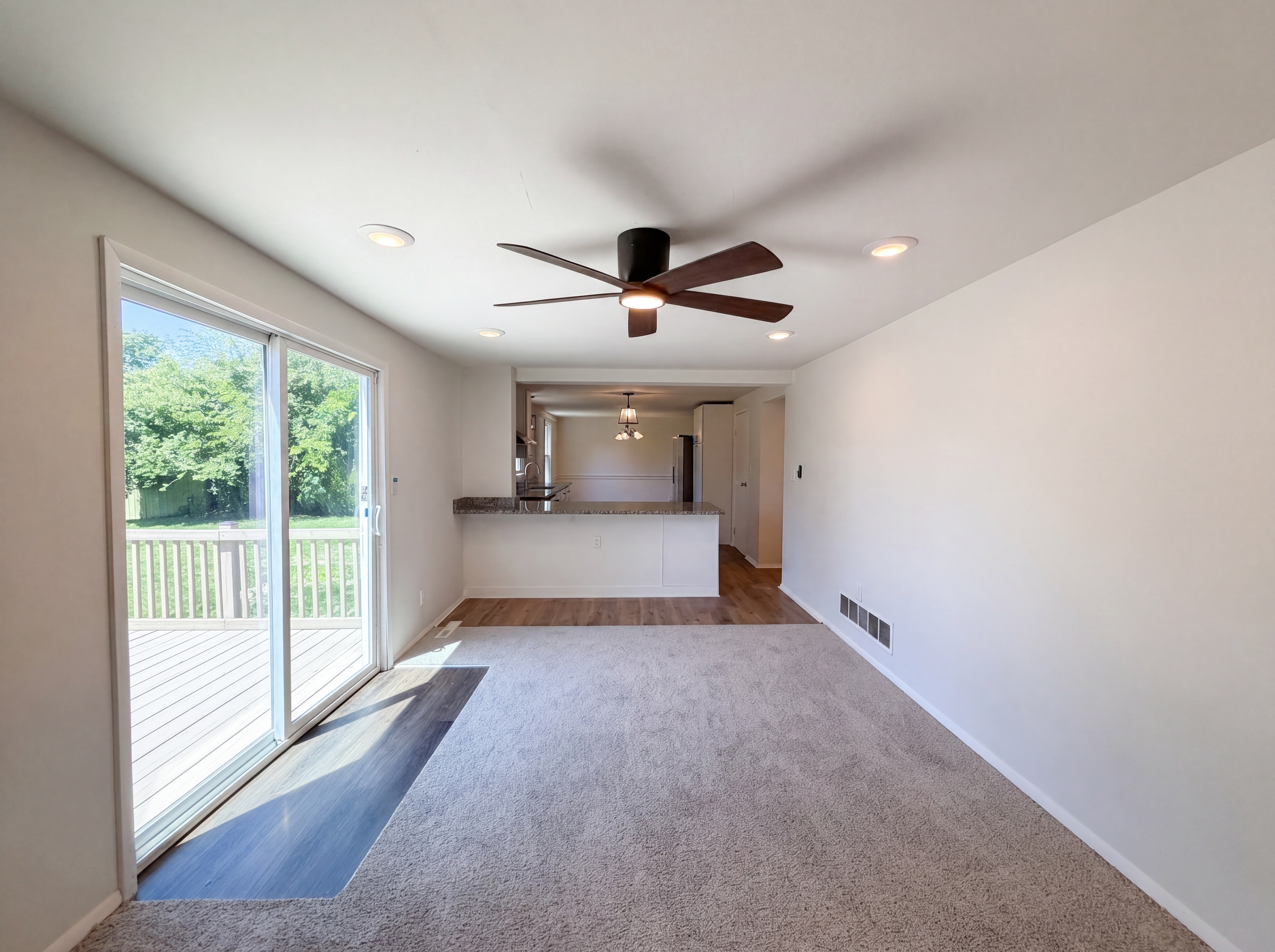 Photo 9 of 27 of 1301 Cinnamon Pl, Galloway, OH
