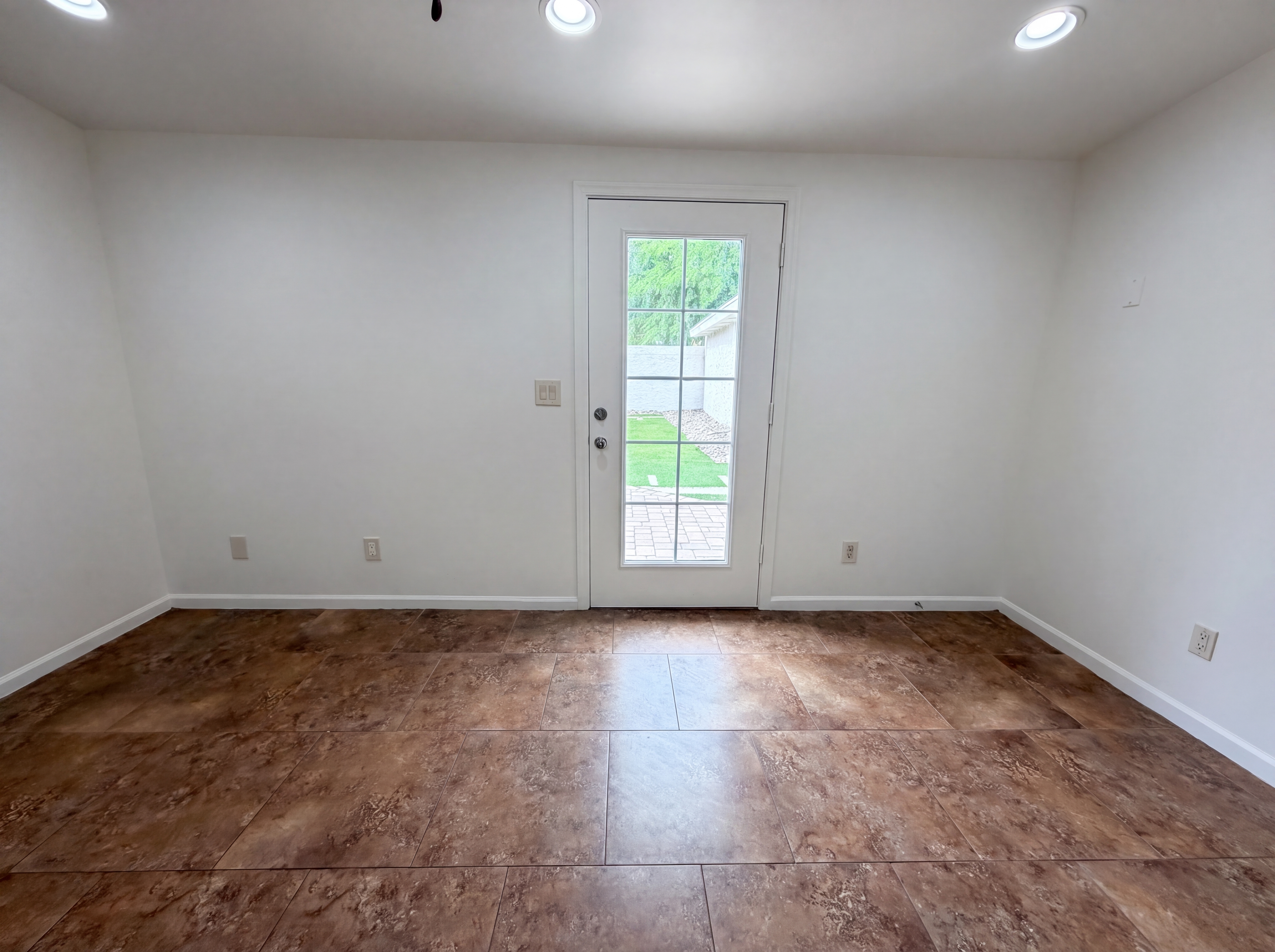 Photo 17 of 26 of 2722 E Nisbet Rd, Phoenix, AZ