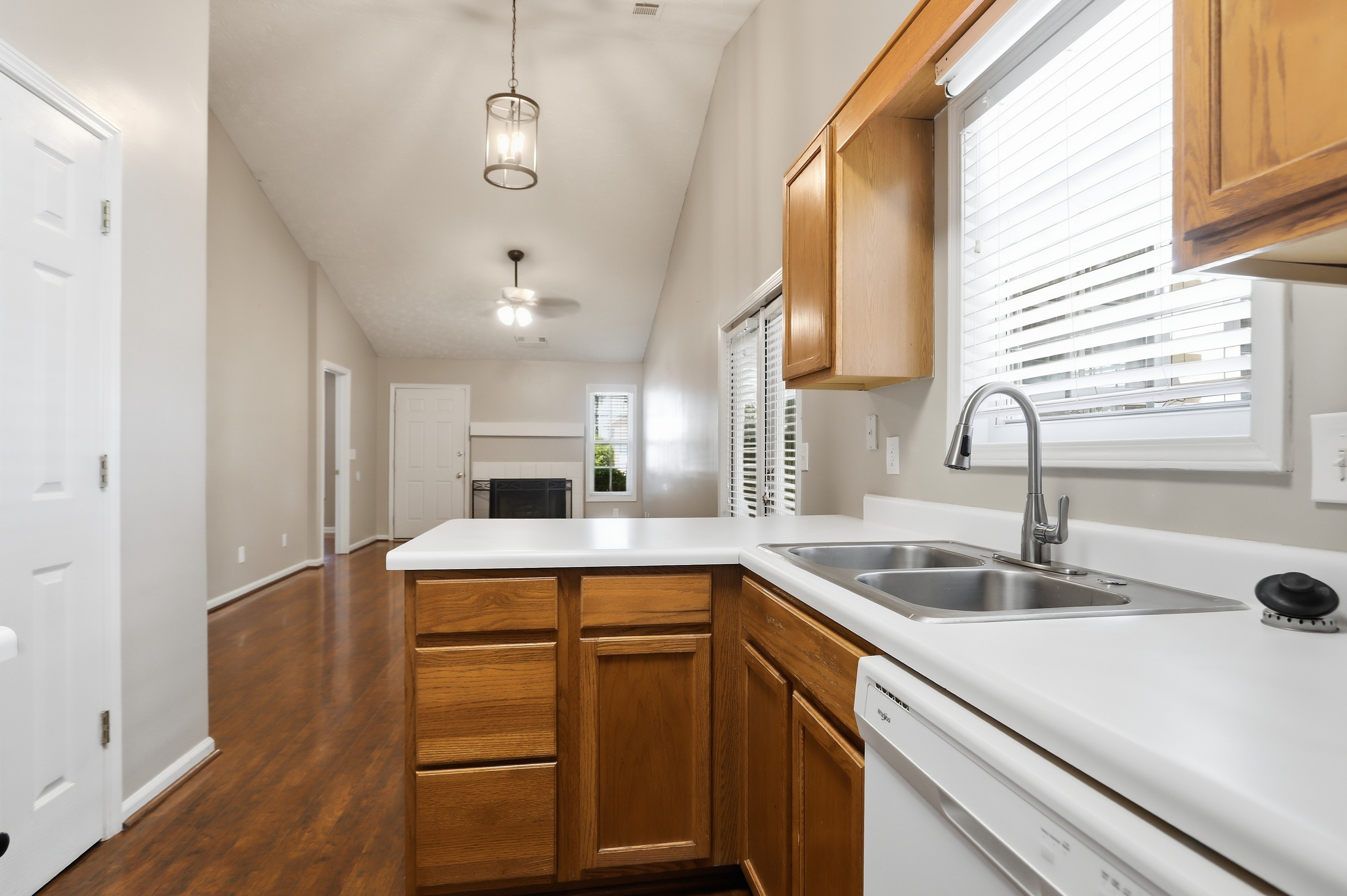 Photo 9 of 23 of 1148 Britley Park Ln, Woodstock, GA