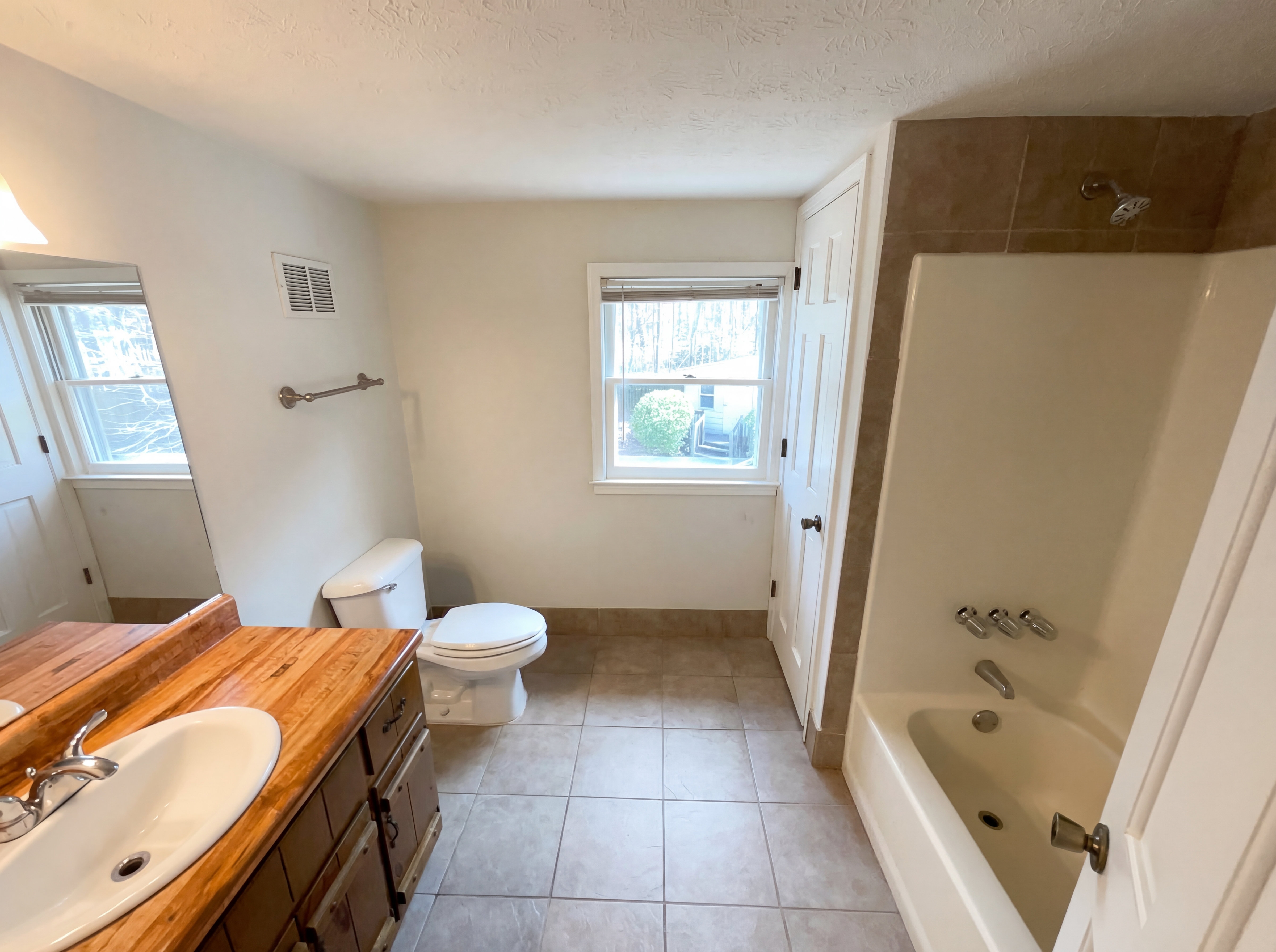 Photo 21 of 25 of 4028 Nations Dr, Douglasville, GA
