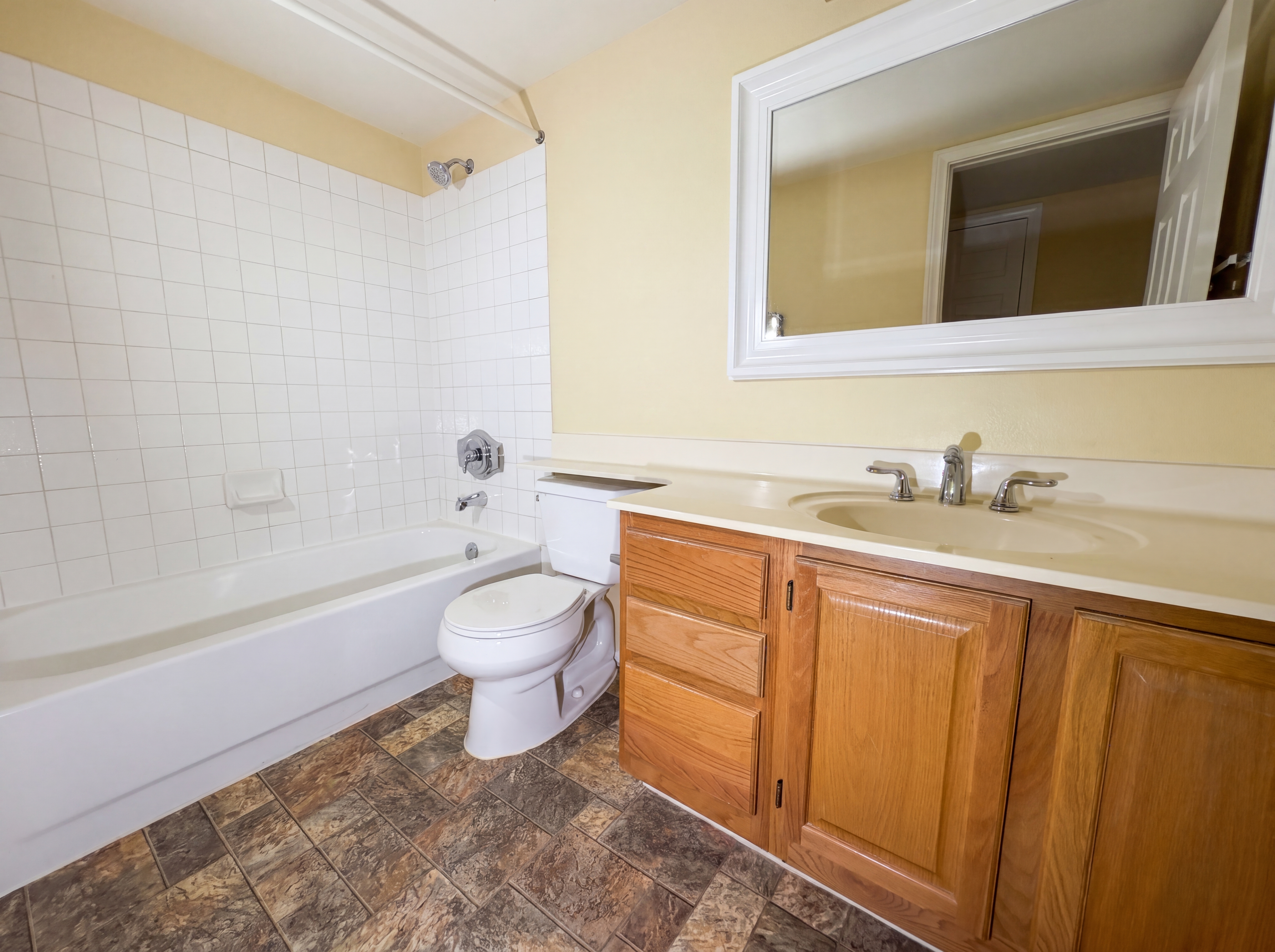 Photo 11 of 20 of 1371 Di Blasi Dr, Las Vegas, NV