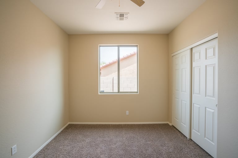 Photo 20 of 30 - 14226 Shaw Butte Dr N, Surprise, AZ 85379