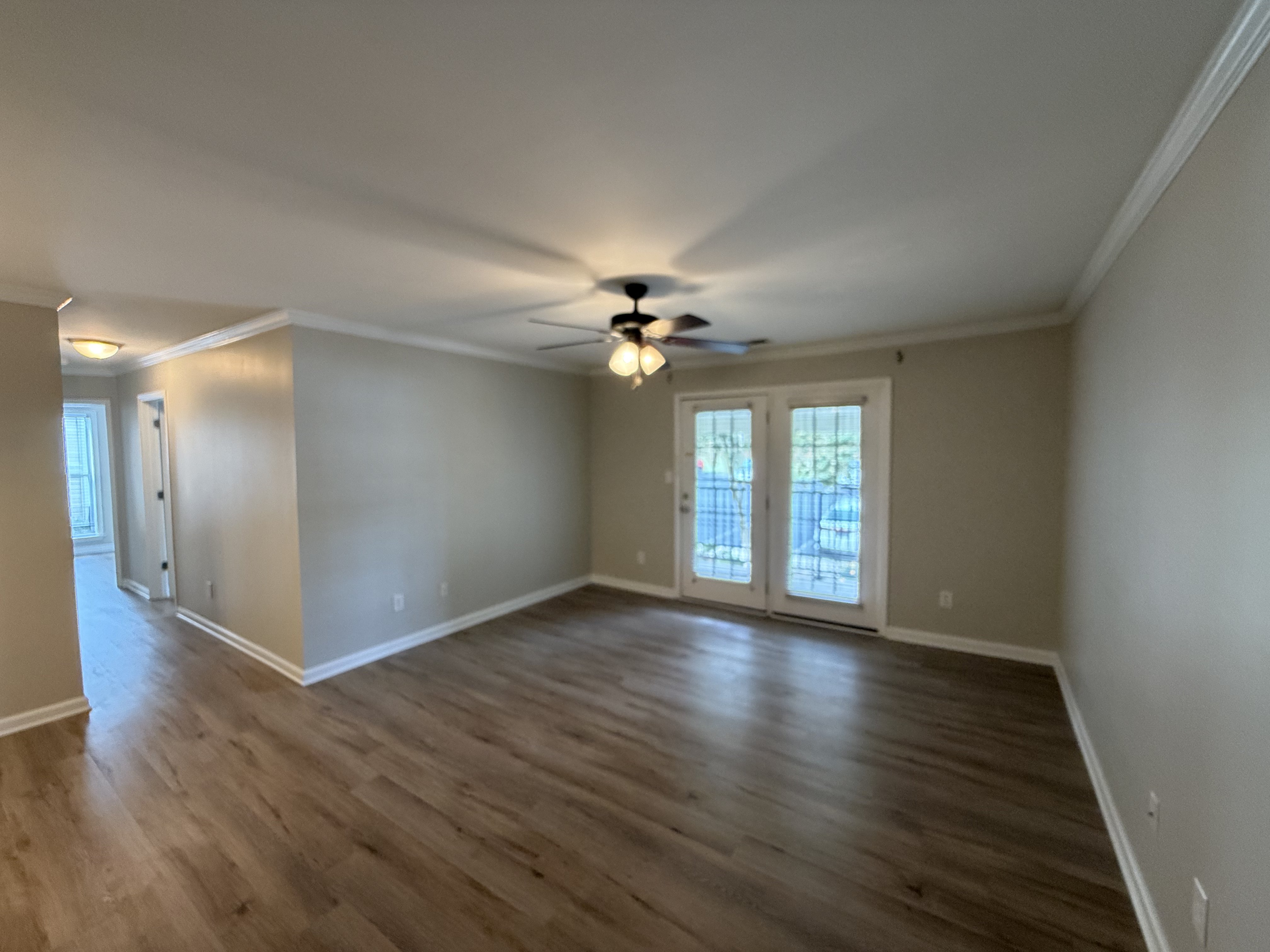 Photo 3 of 18 of 2304 Myron Dr, Raleigh, NC