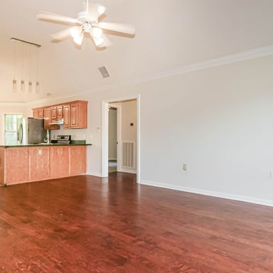 Property photo 3 of 291 Wellington Way