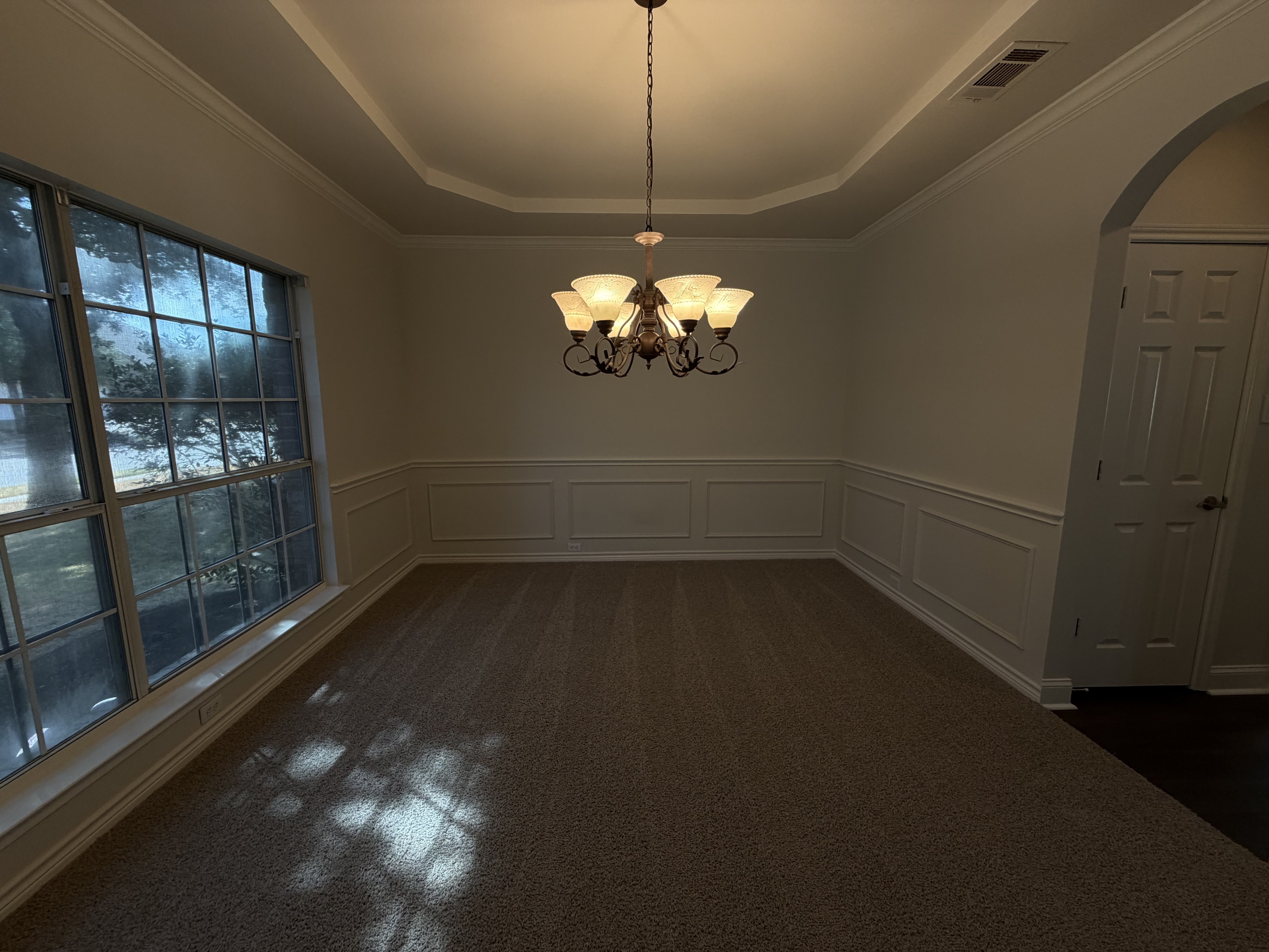 Photo 6 of 29 of 1803 High Meadow St, Glenn Heights, TX