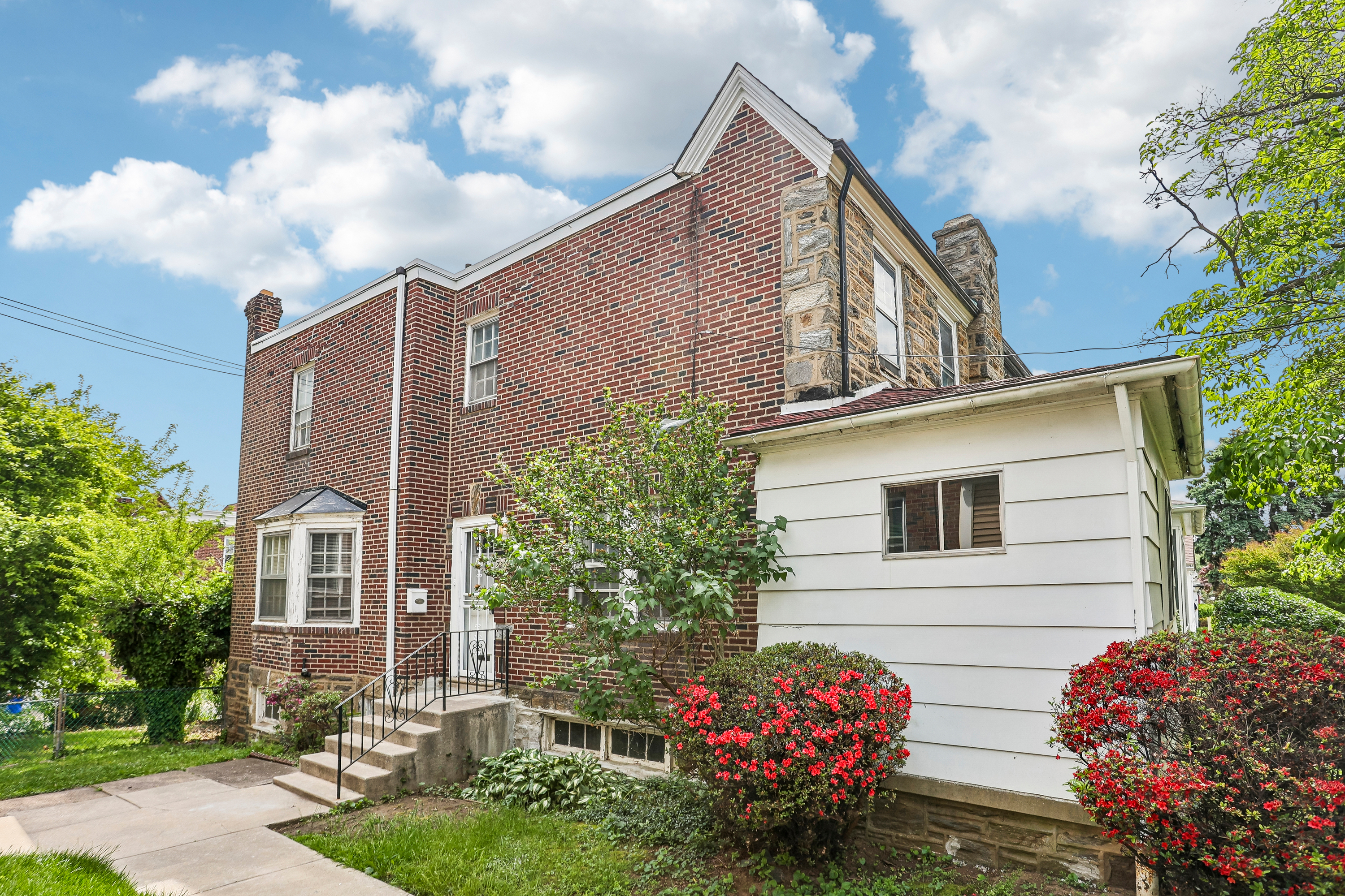 Photo 31 of 45 of 727 Cypress St, Lansdowne, PA
