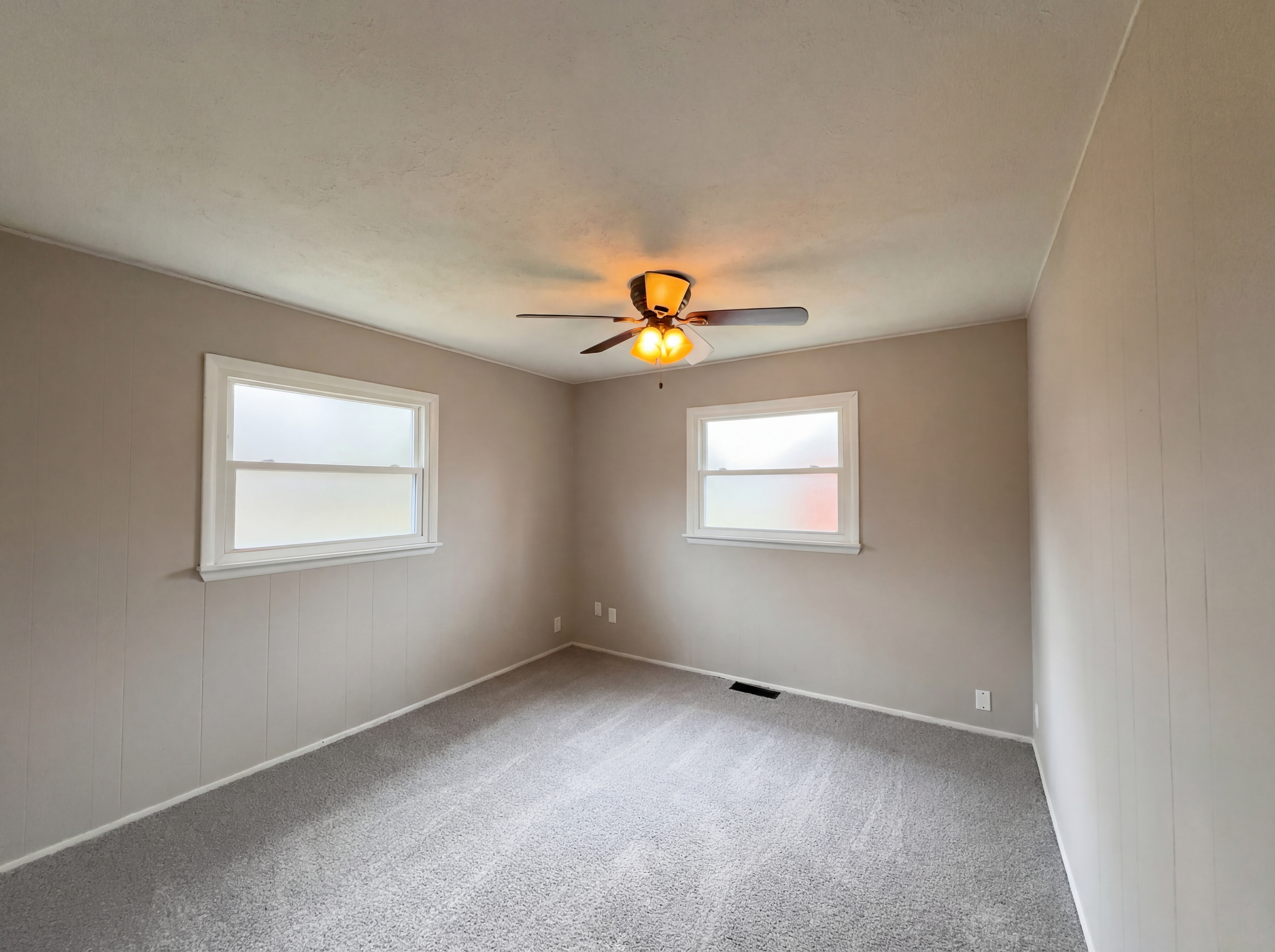 Photo 16 of 20 of 210 Littlebrook Dr, Fairfield, OH
