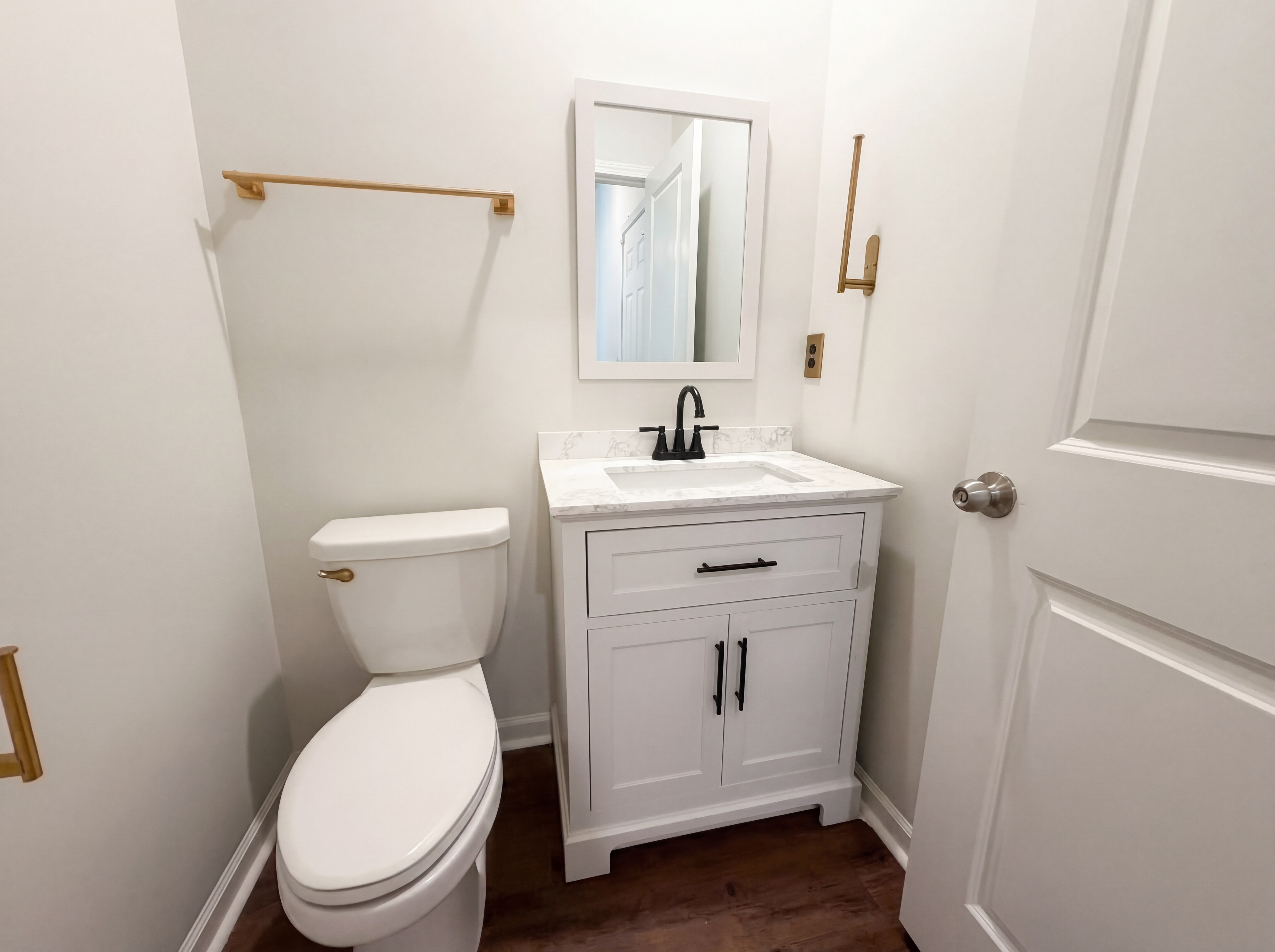 Photo 8 of 22 of 130 Hyrne Dr, Goose Creek, SC