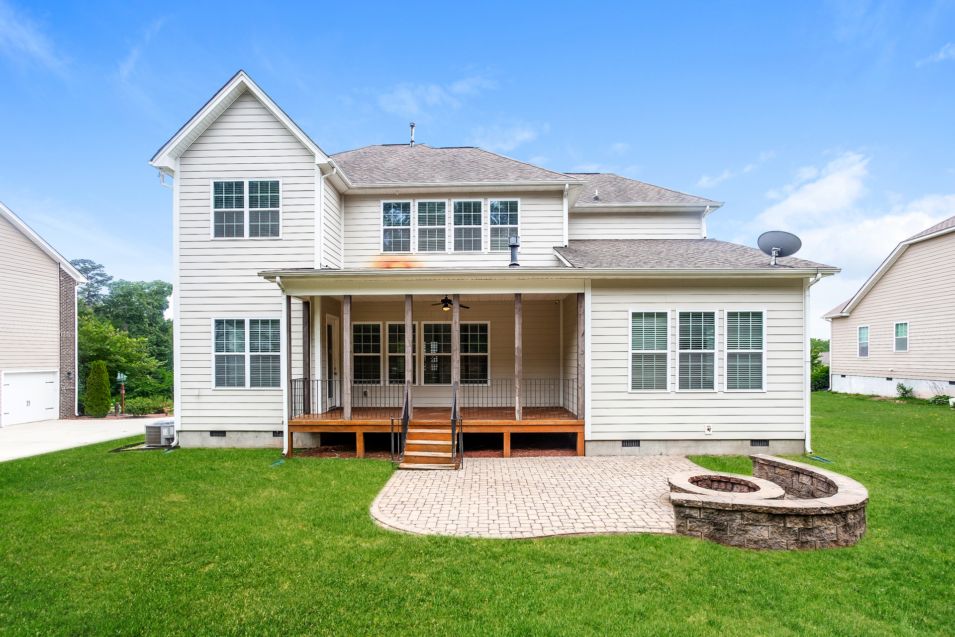Photo 35 of 37 of 205 N Centurion Ln, Mount Holly, NC