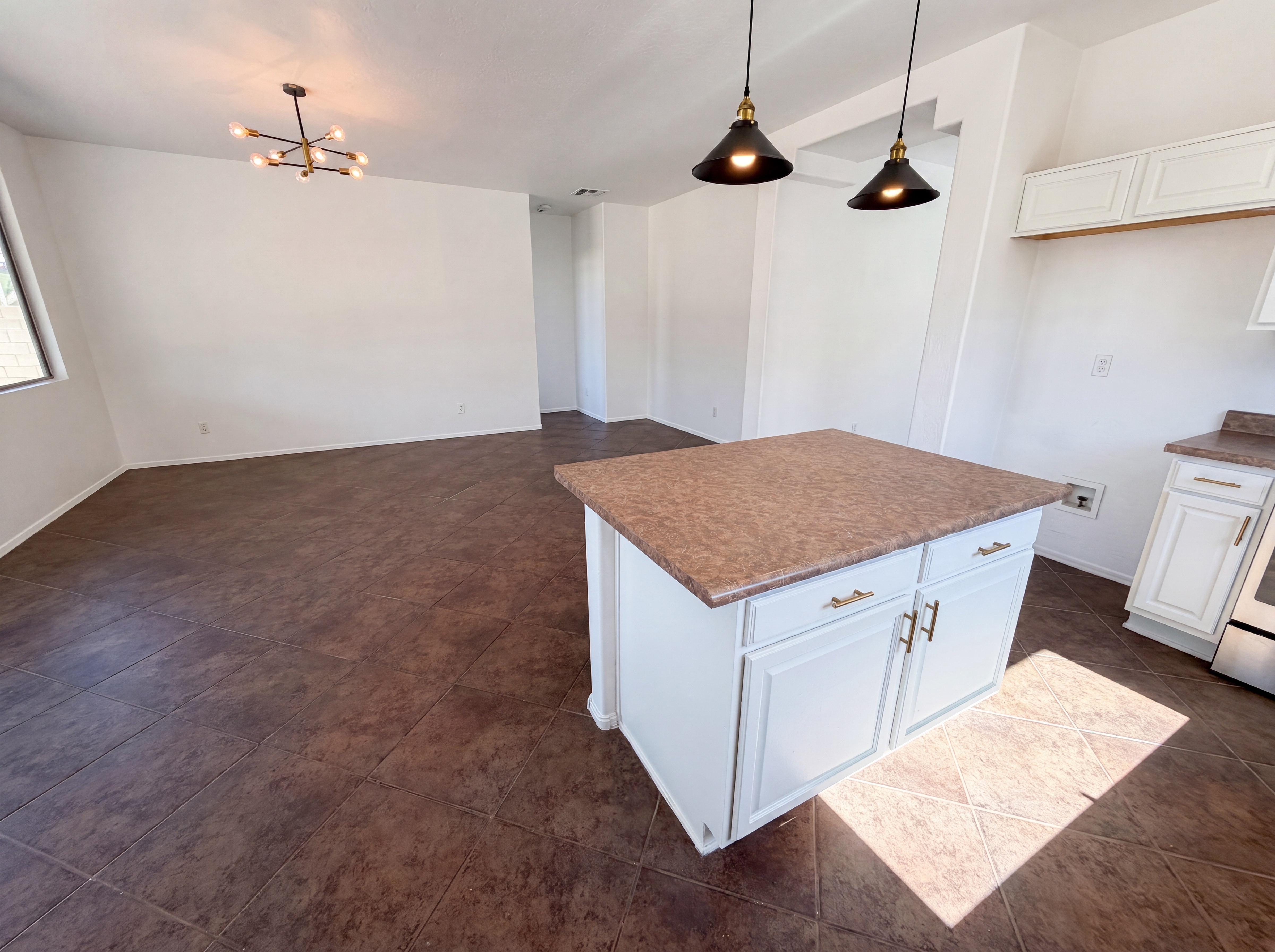 Photo 13 of 32 of 17529 W East Wind Ave, Goodyear, AZ