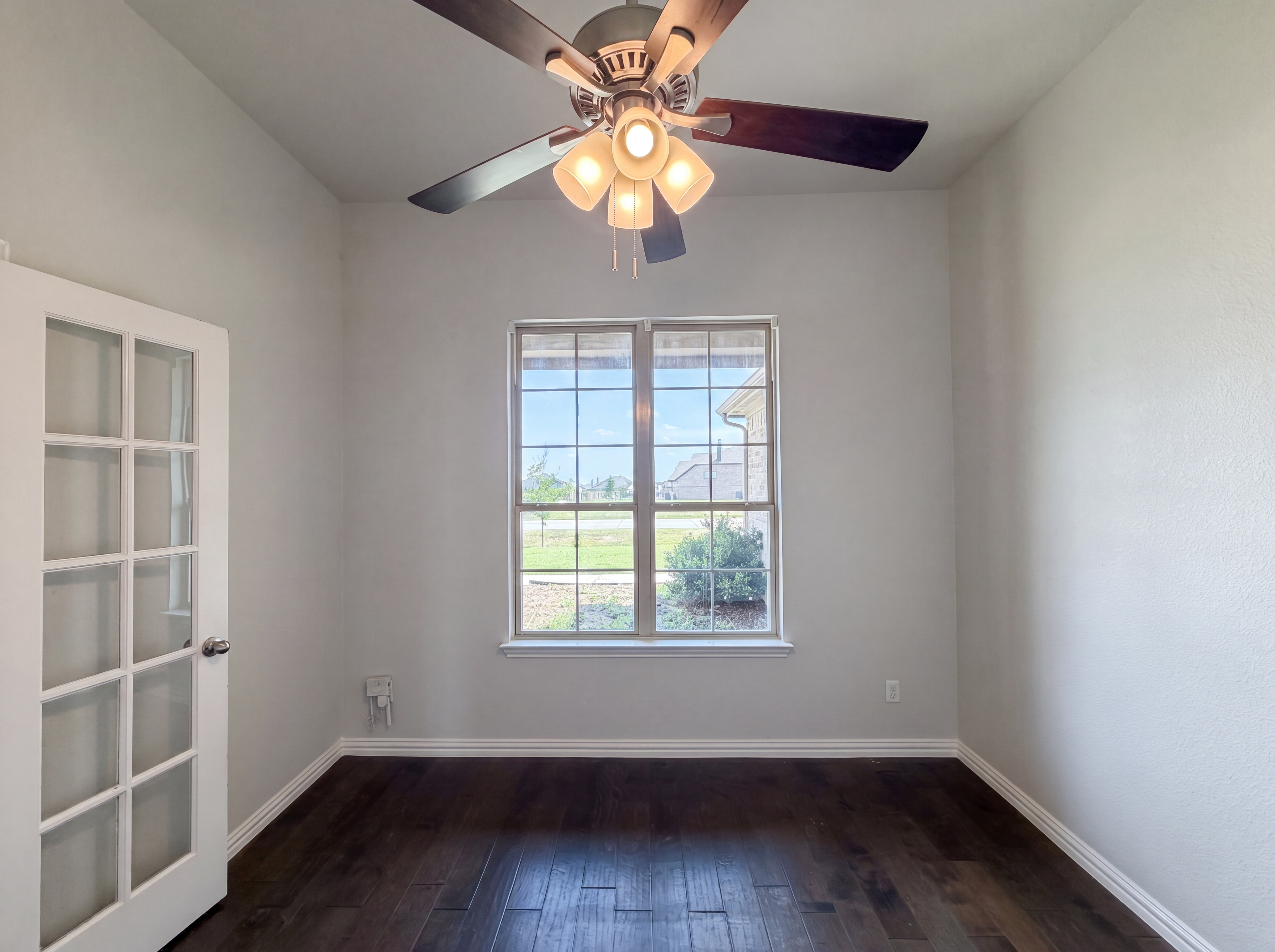 Photo 9 of 26 of 13904 Prairie Vista Ln, Ponder, TX