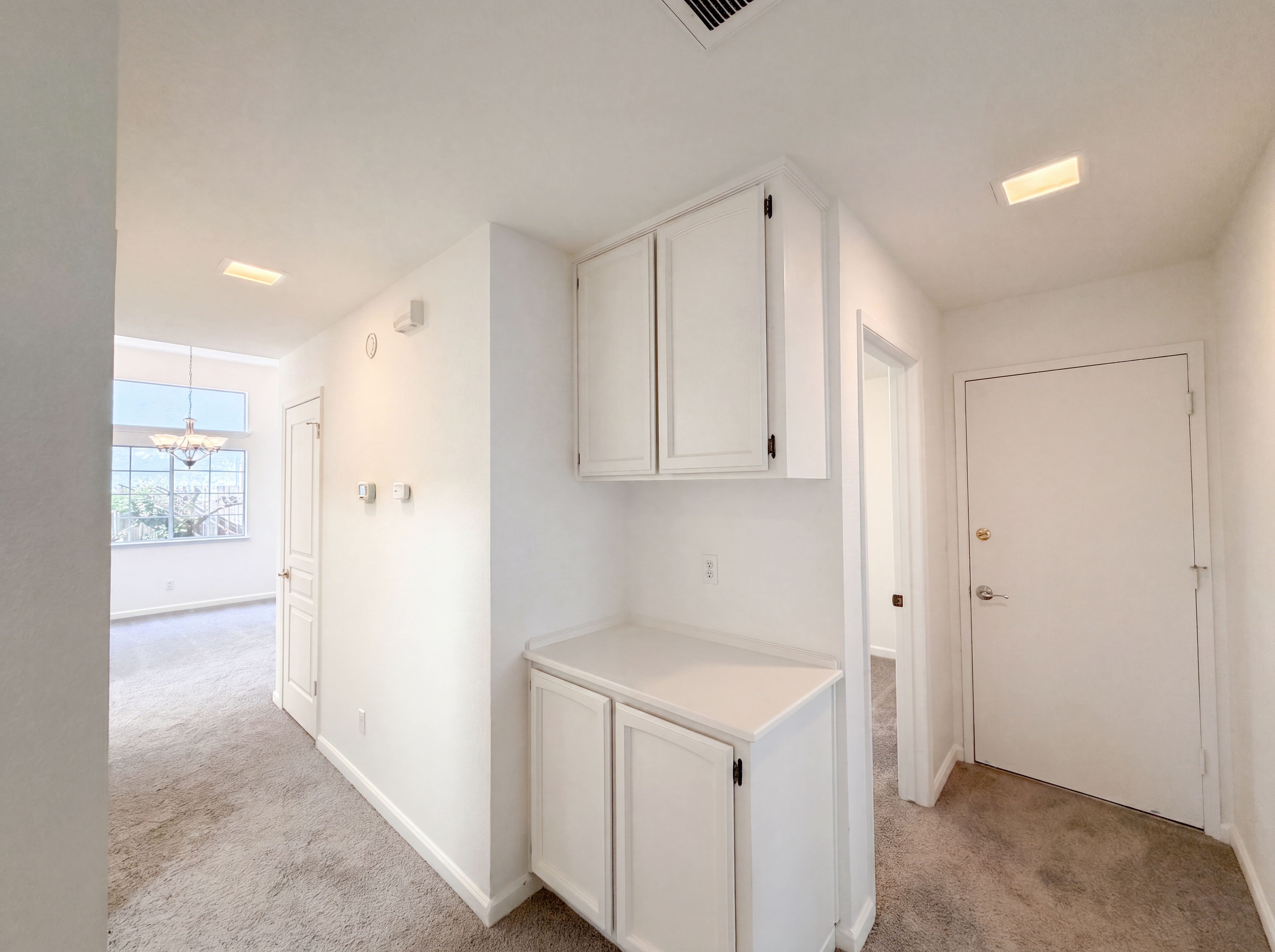 Photo 24 of 35 of 8027 Montevina Dr, Sacramento, CA