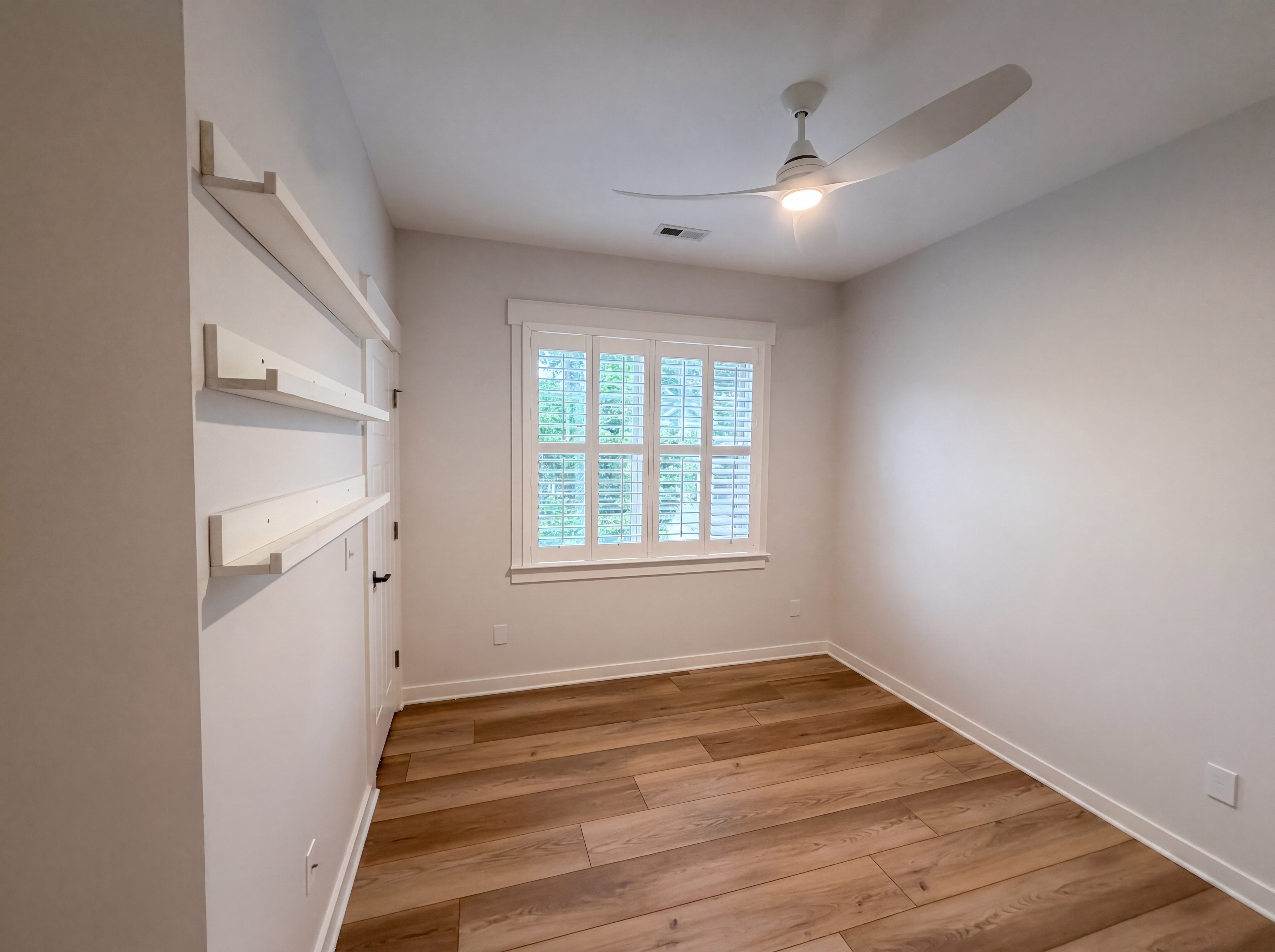 Photo 12 of 25 of 644 Ashe Lake Way, Fuquay Varina, NC