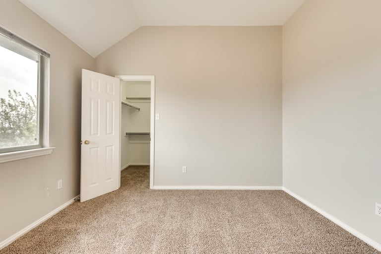 Photo 28 of 34 - 600 Country Meadow Dr, Murphy, TX 75094