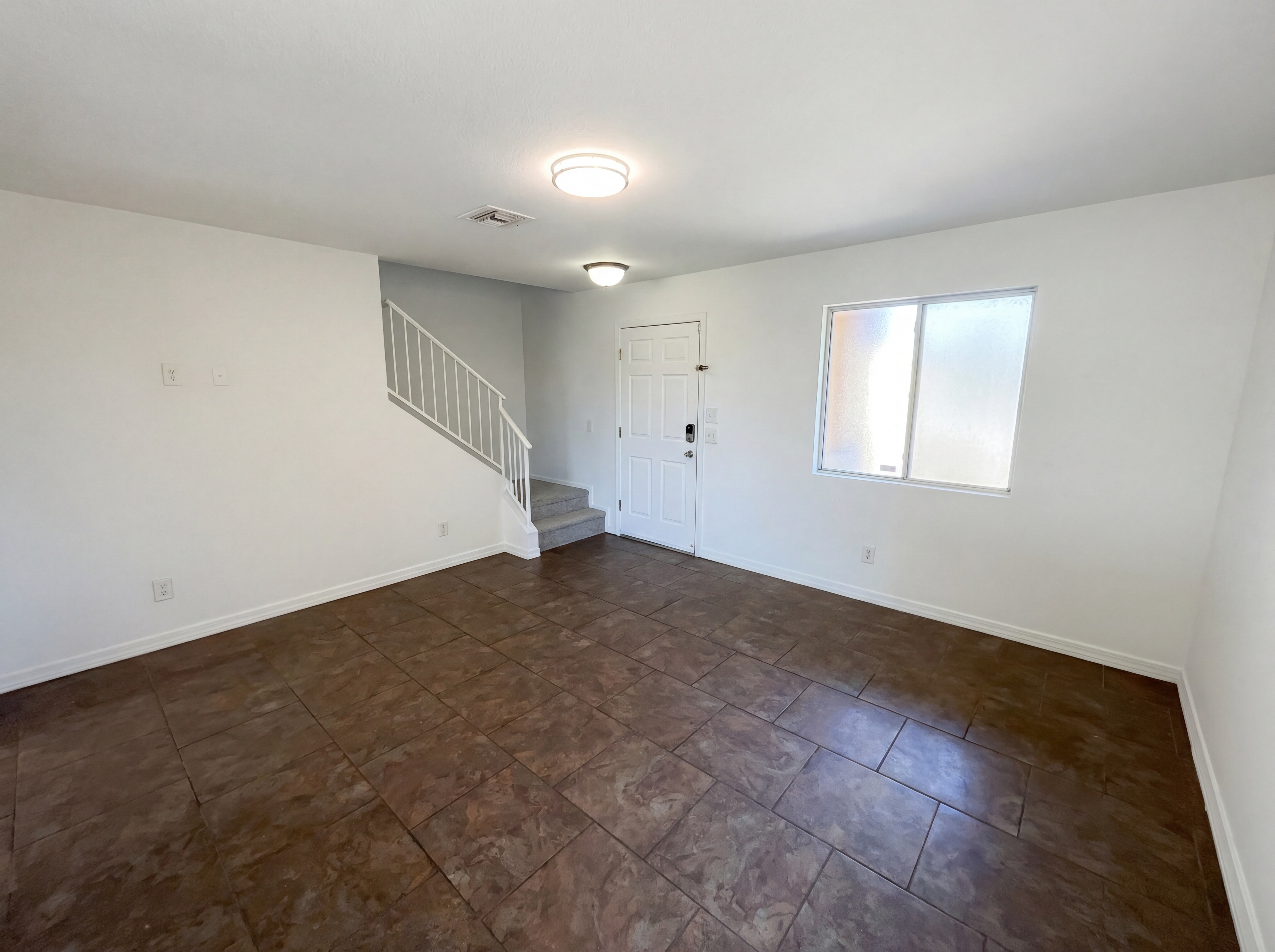 Photo 3 of 23 of 351 W Hammerhead Way, Tucson, AZ